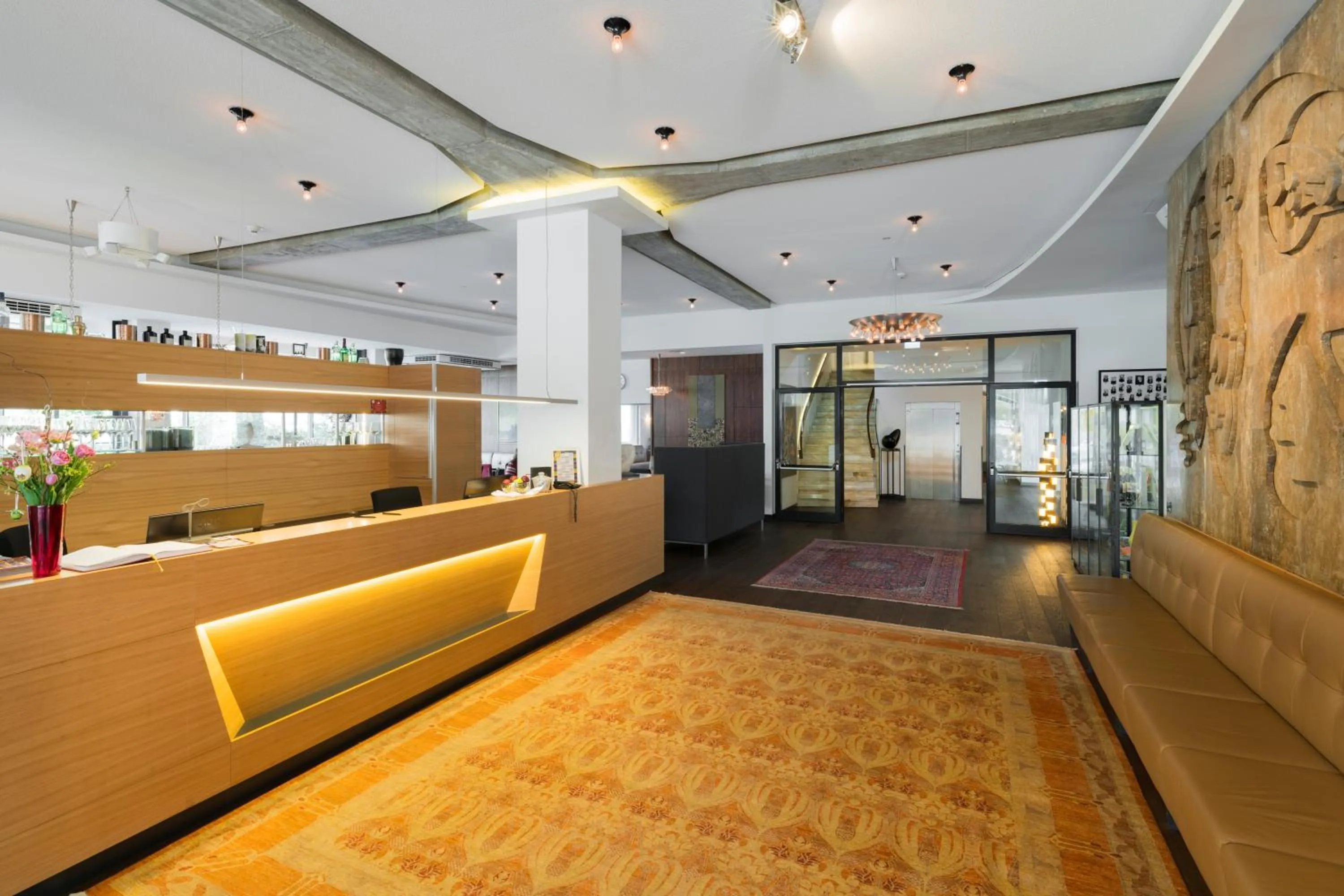 Lobby or reception in At the Park Hotel