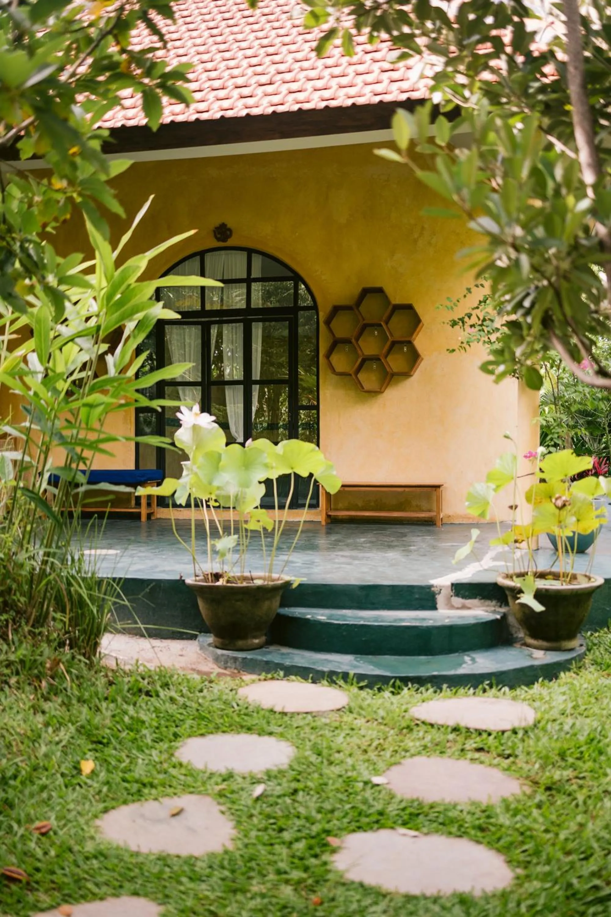 Property building in Ubuntu Bali Eco Yoga Retreat - CANGGU