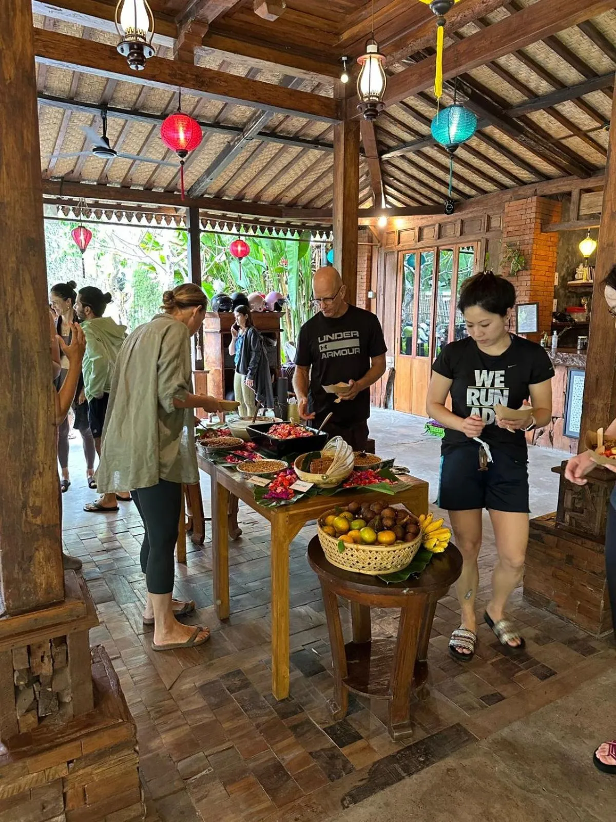 Restaurant/places to eat in Ubuntu Bali Eco Yoga Retreat - CANGGU