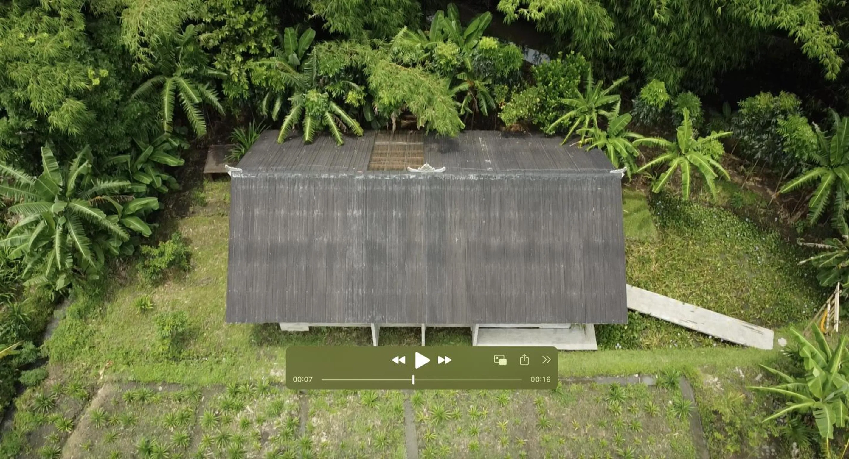 Property building in Ubuntu Bali Eco Yoga Retreat - CANGGU