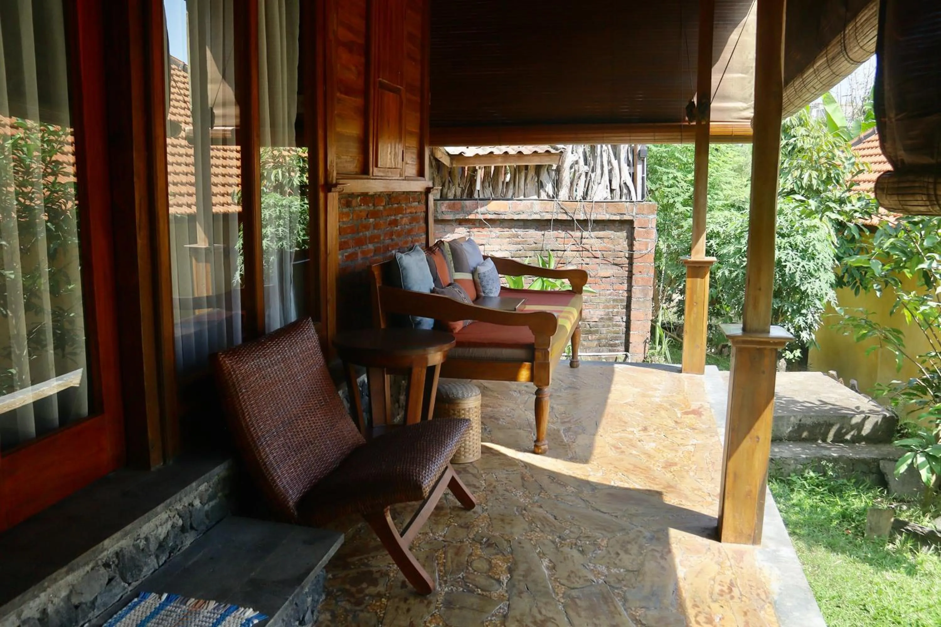 Patio in Ubuntu Bali Eco Yoga Retreat - CANGGU