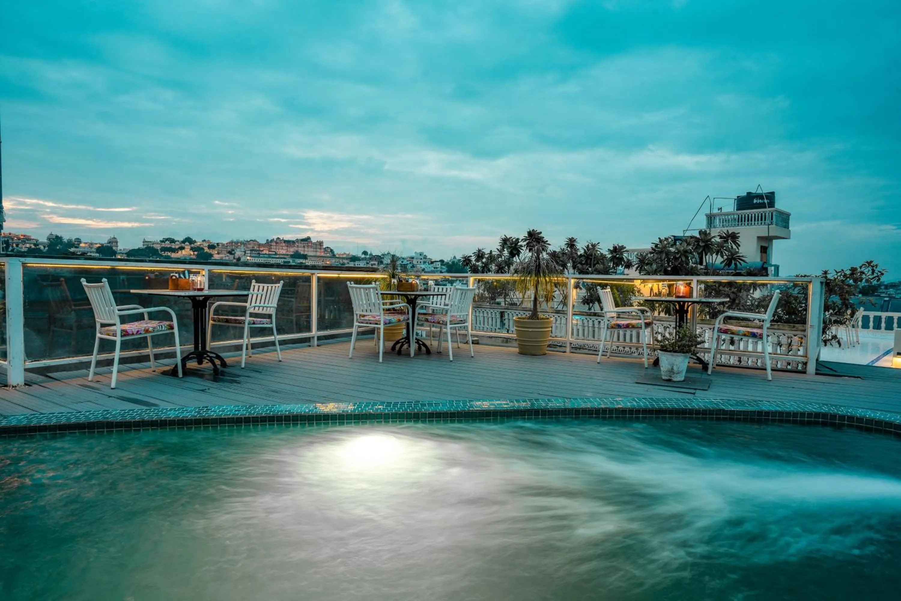 Swimming pool in Tripli Hotels Shambhu Villas