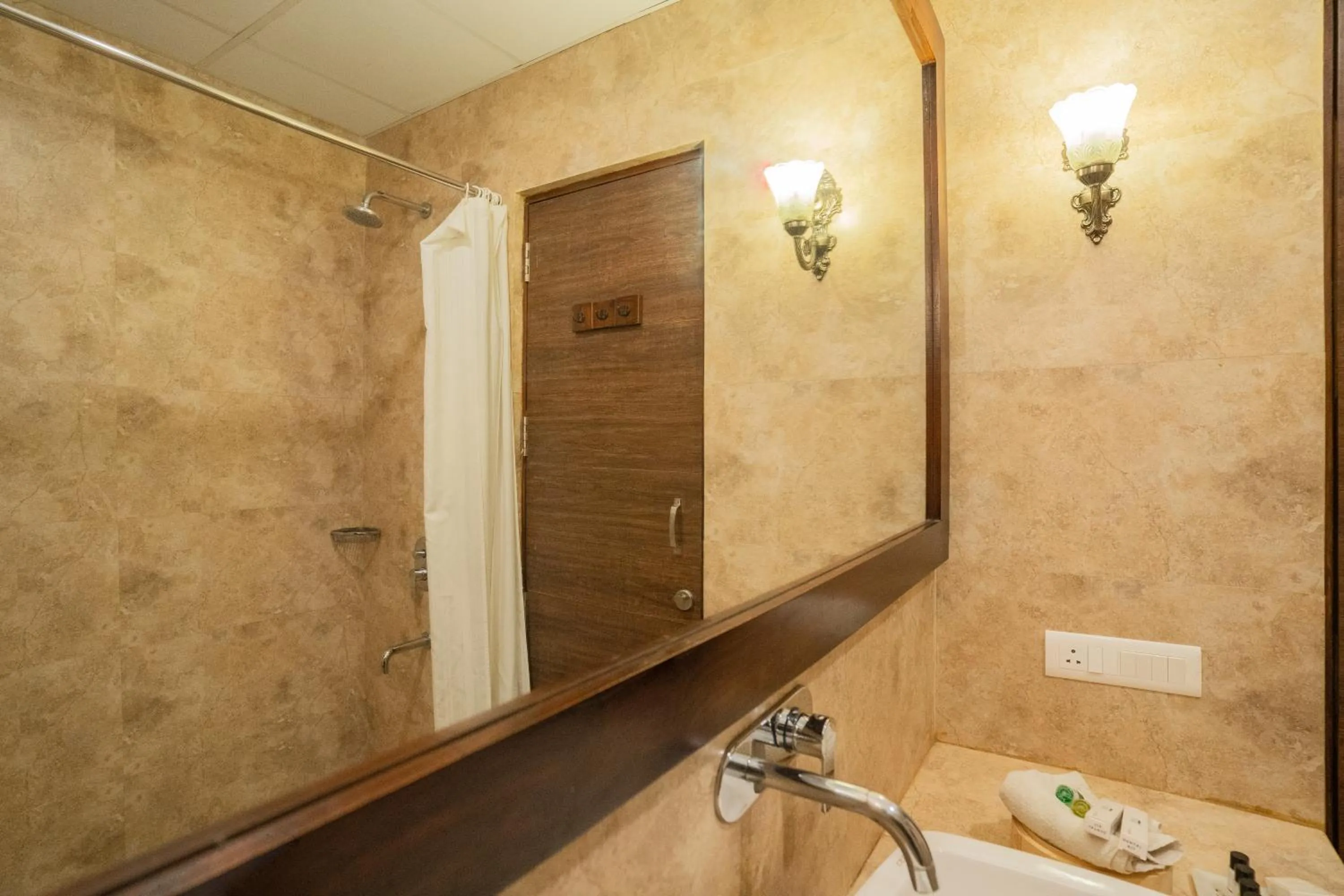 Bathroom in Tripli Hotels Shambhu Villas