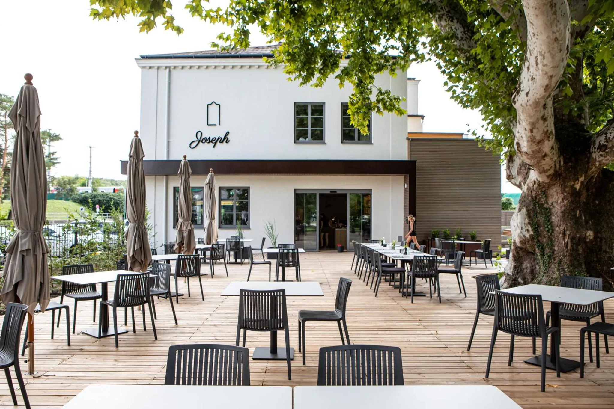 Property building in Hotel Restaurant Joseph