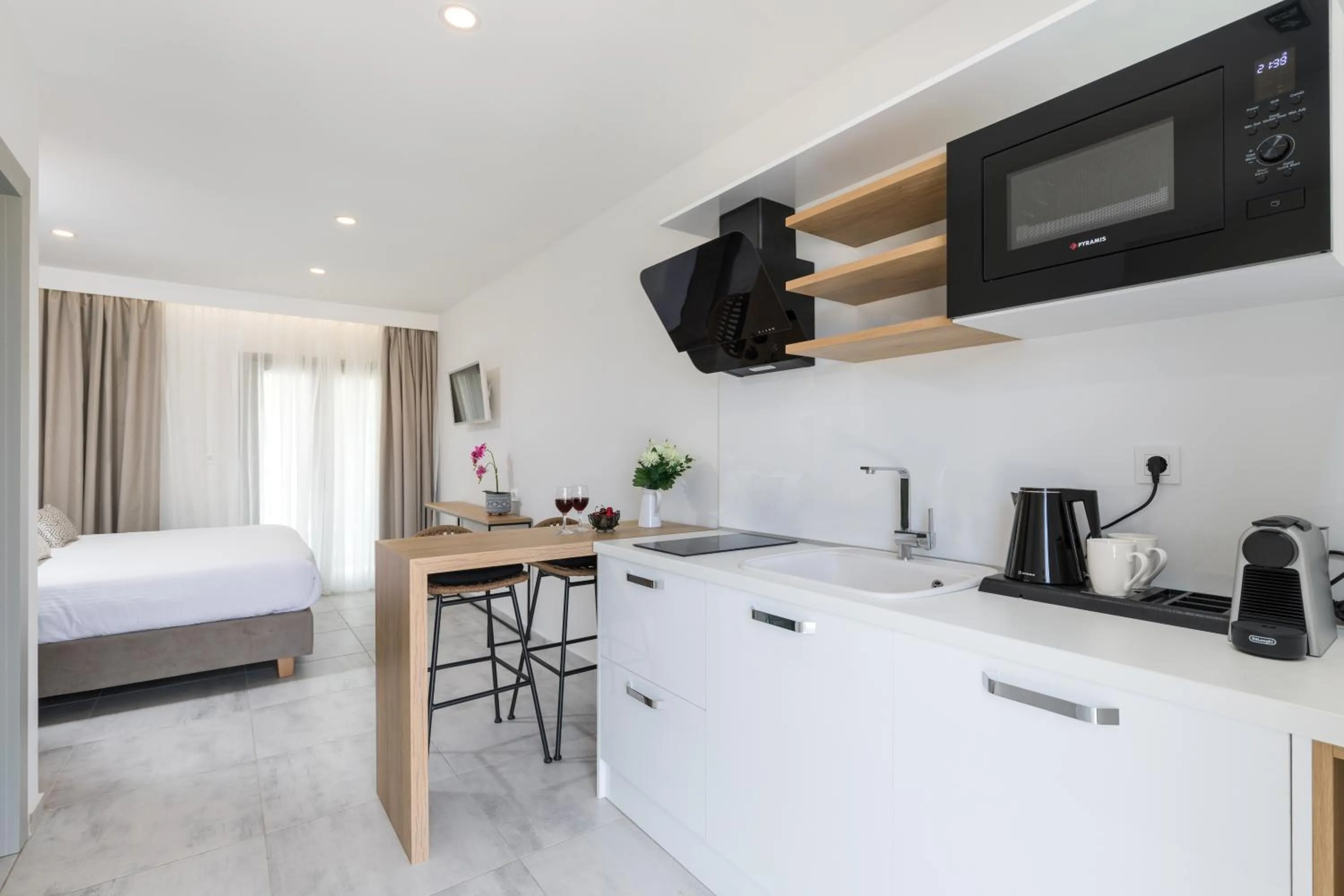 Kitchen or kitchenette, Bed in V Luxury Suites