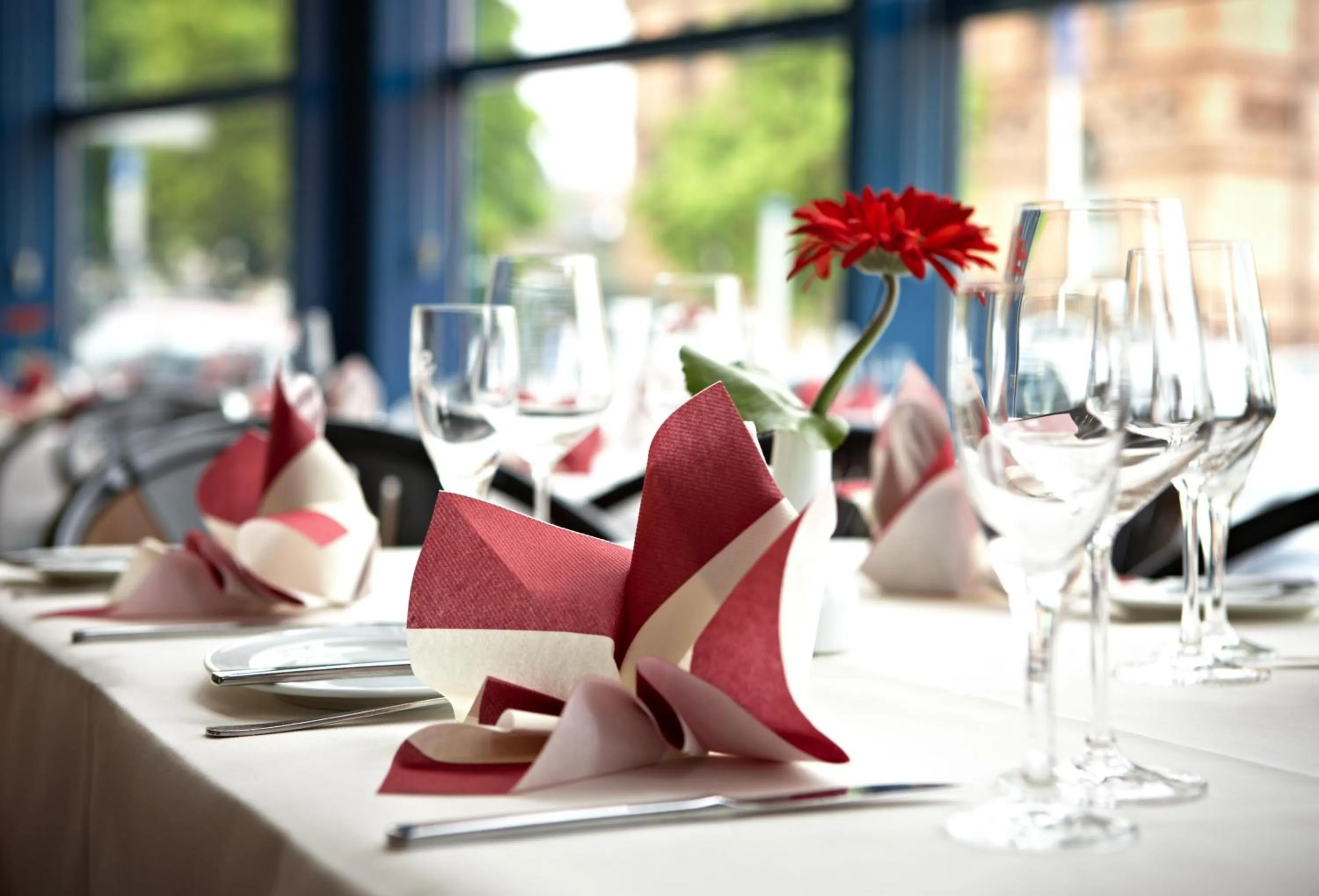 Restaurant/places to eat in IntercityHotel Schwerin