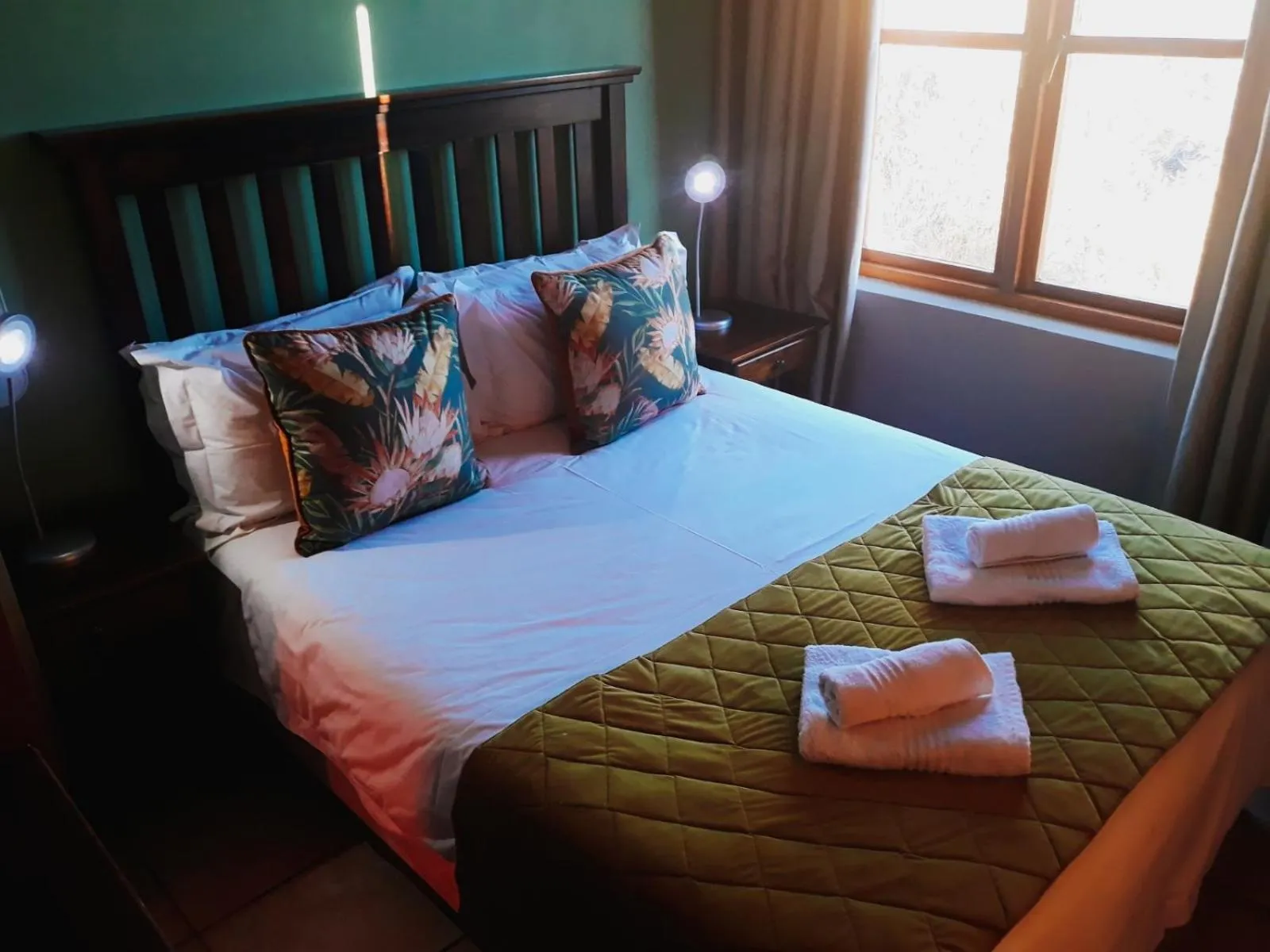 Bed in Kagga Kamma Eco Lodge & Spa