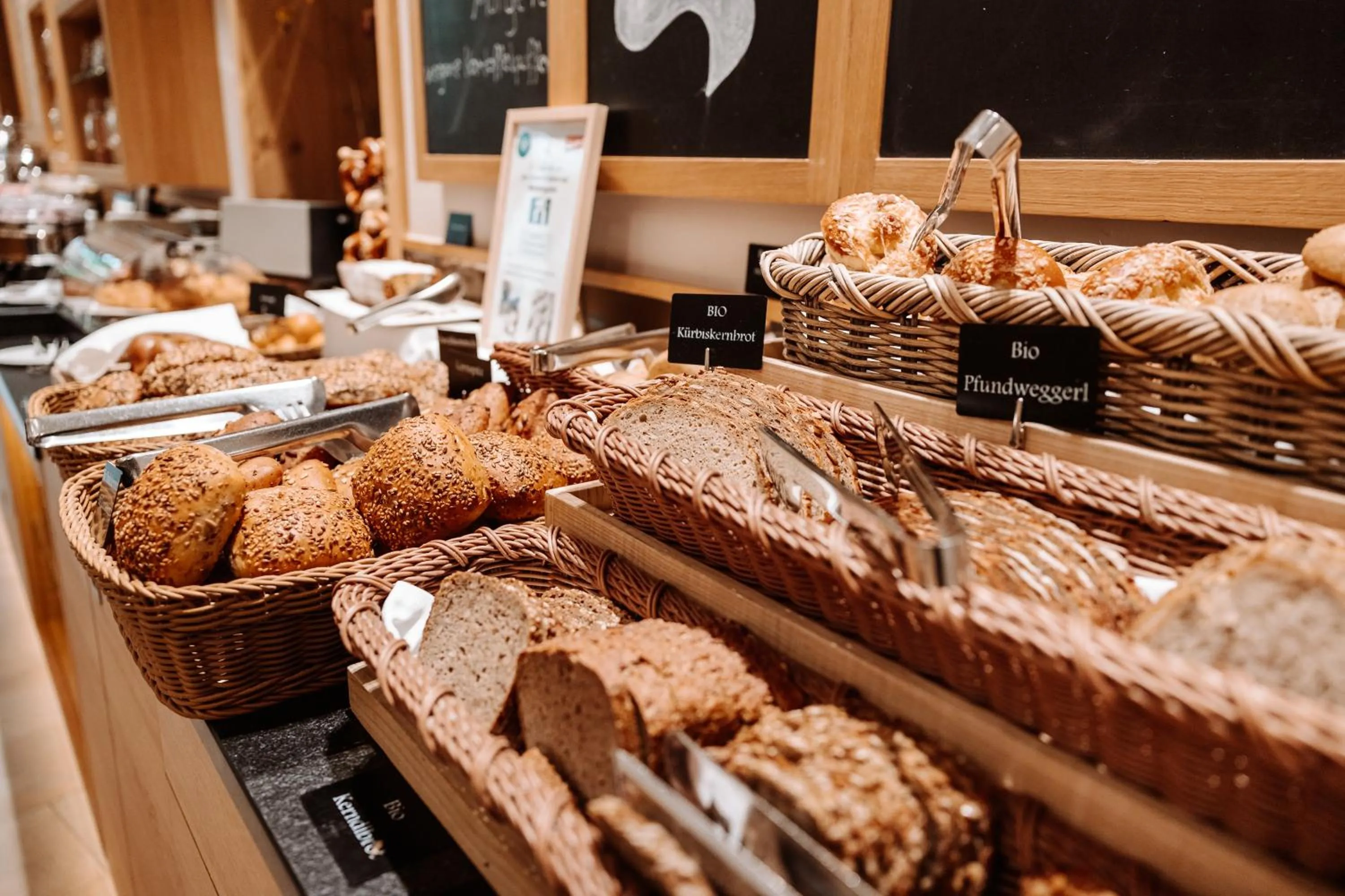 Breakfast in Klosterhof – Alpine Hideaway & Spa