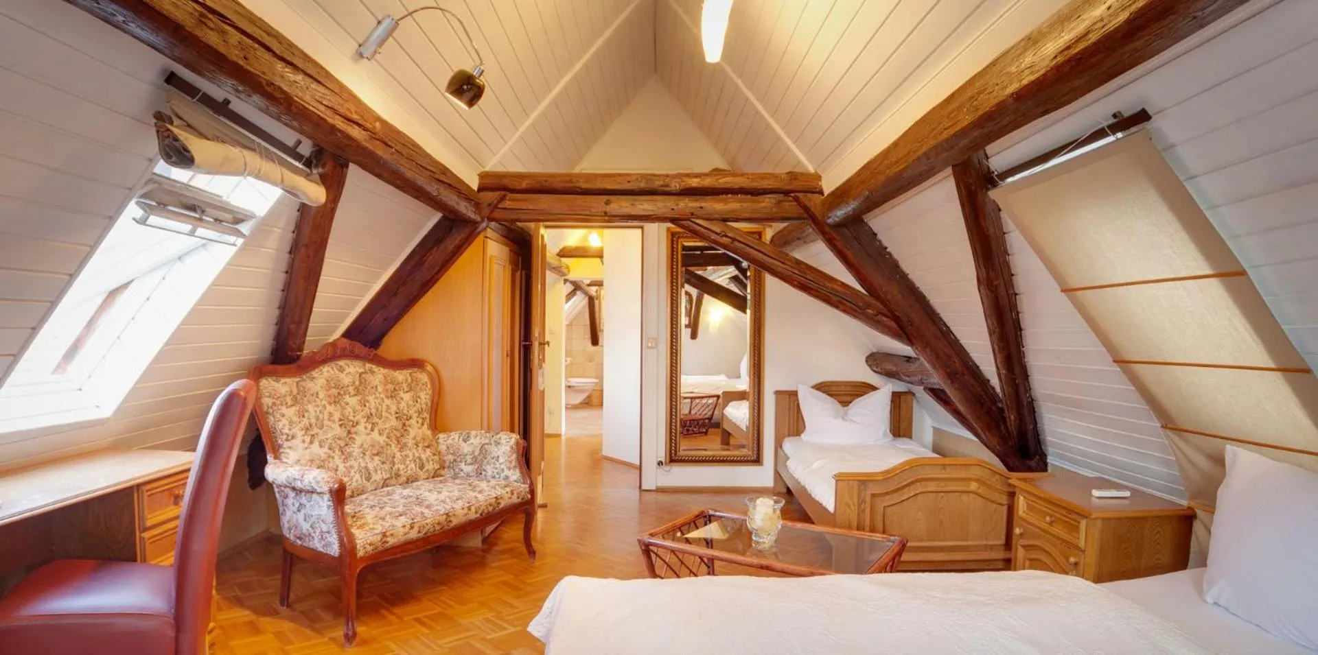 Photo of the whole room, Bed in Hotel Peter Schaefer