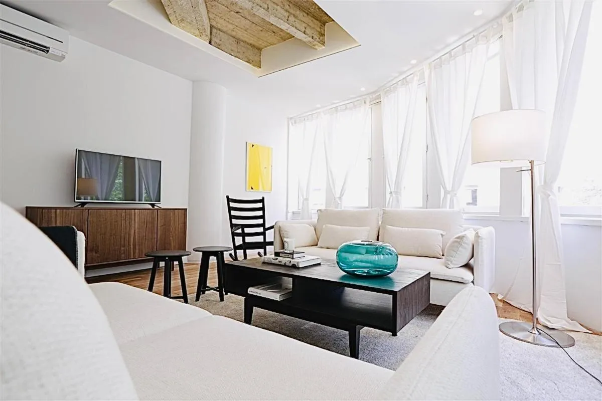 Angel Main Square Center Zagreb