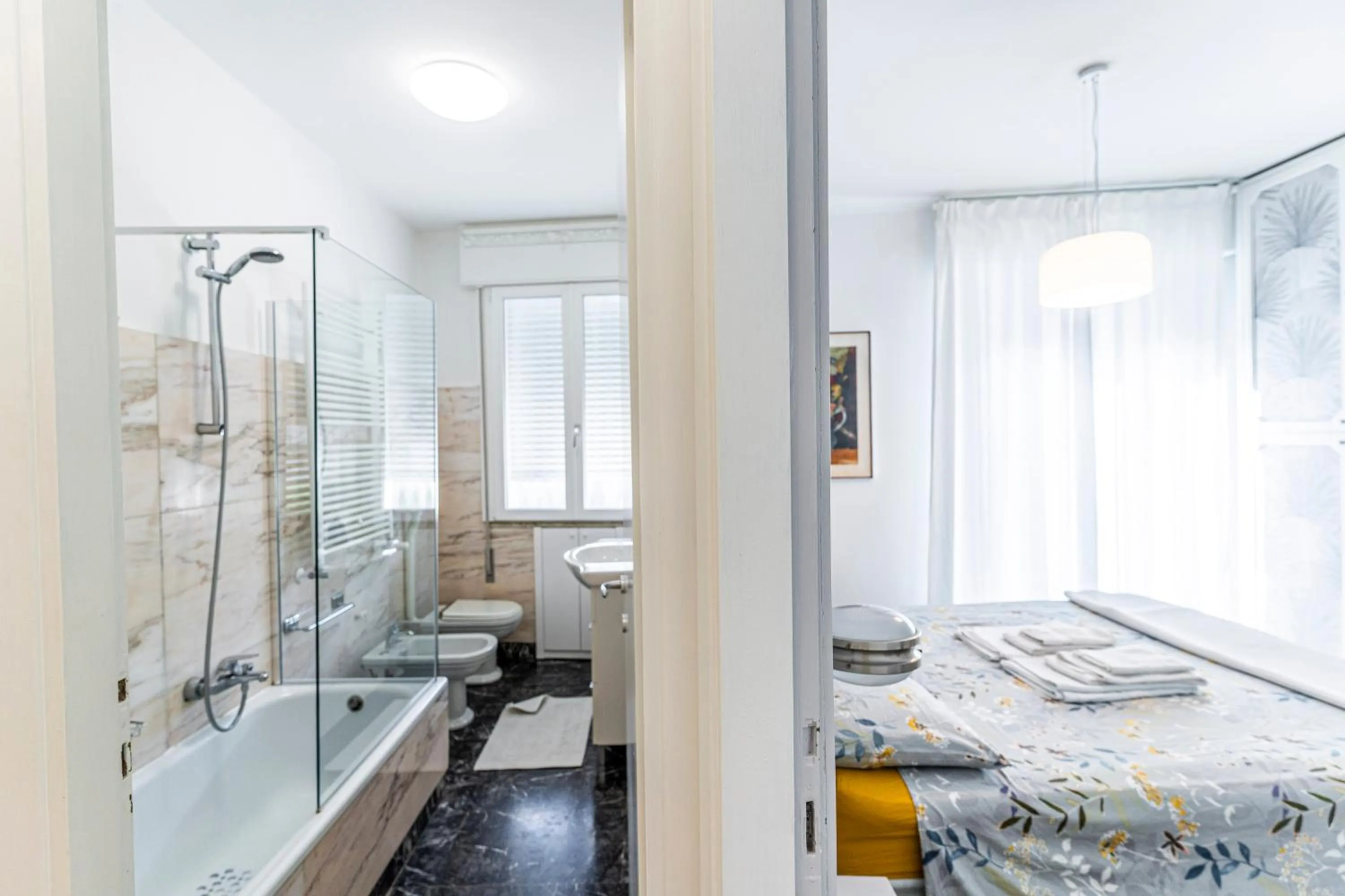 Bed in Quattro Fontane Apartment