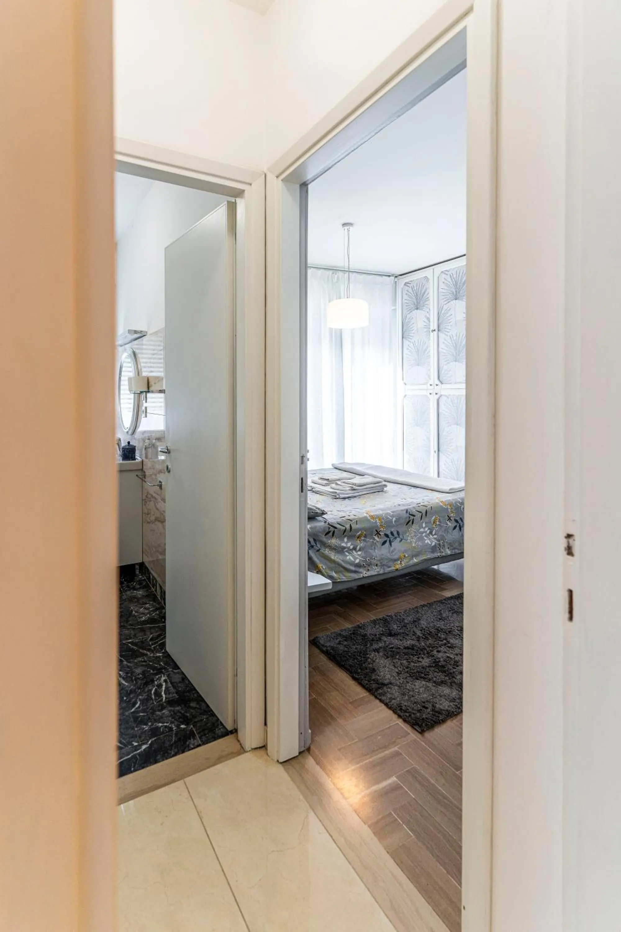 Bed in Quattro Fontane Apartment