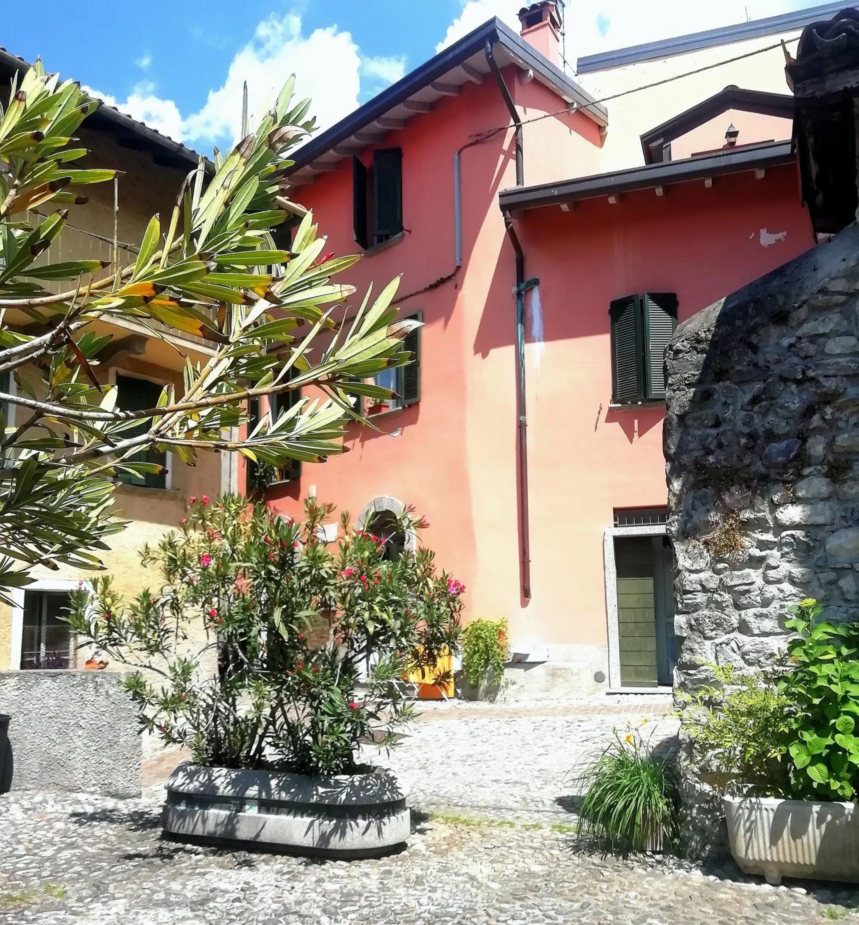 Property building in B&B Le Fate Del Lago