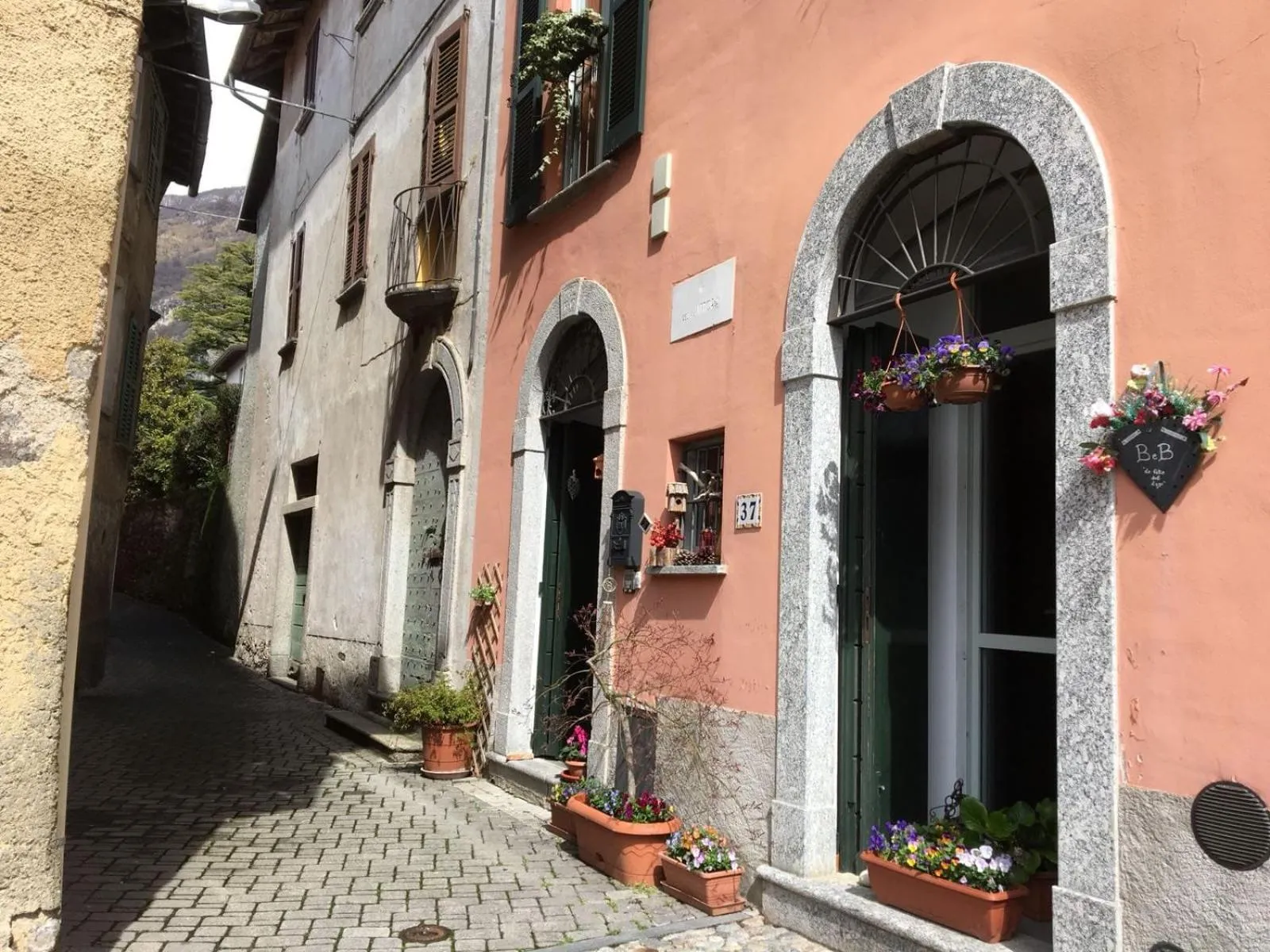 Property building in B&B Le Fate Del Lago