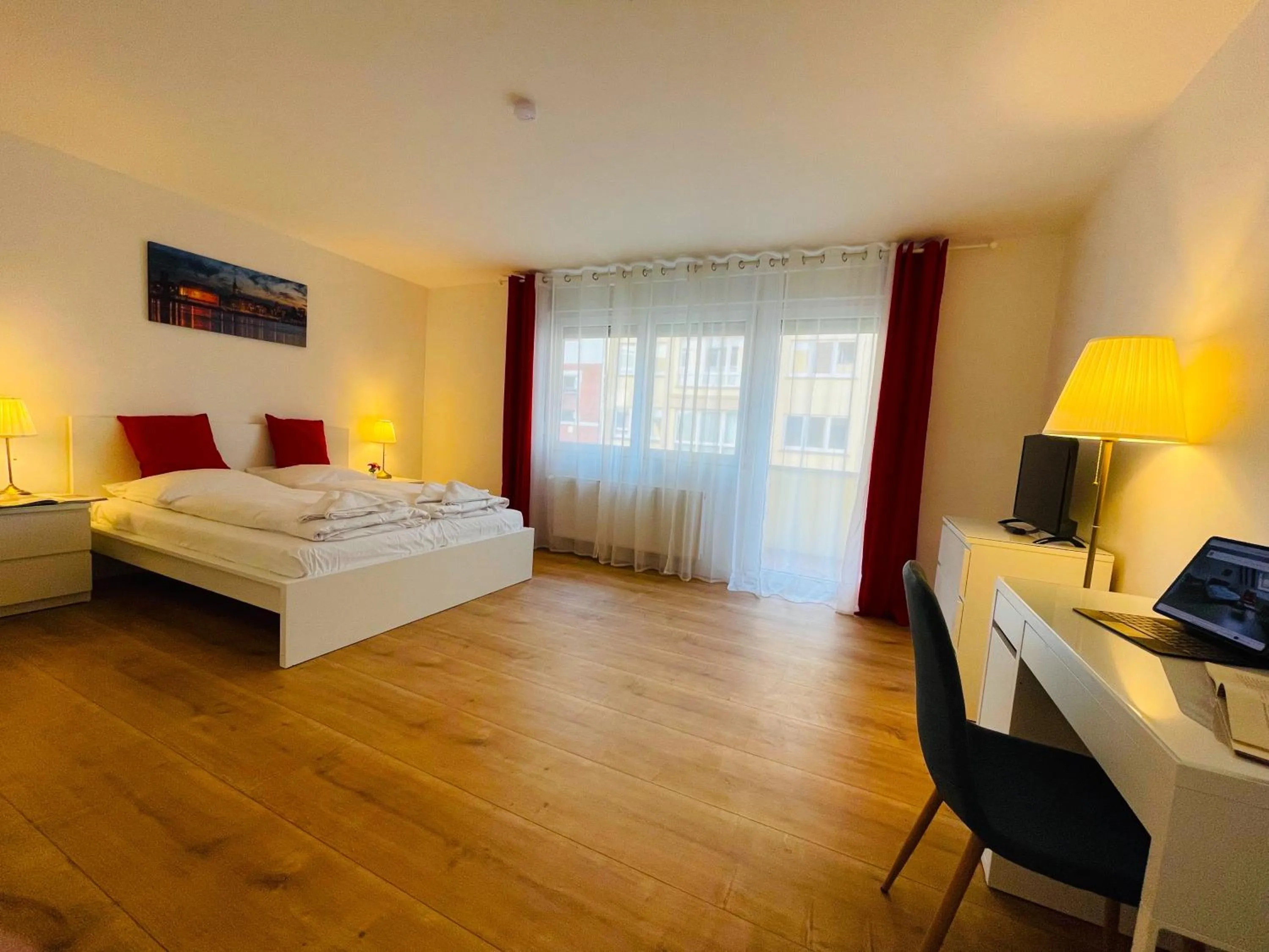 Bedroom, Bed in Hotel Moguntia