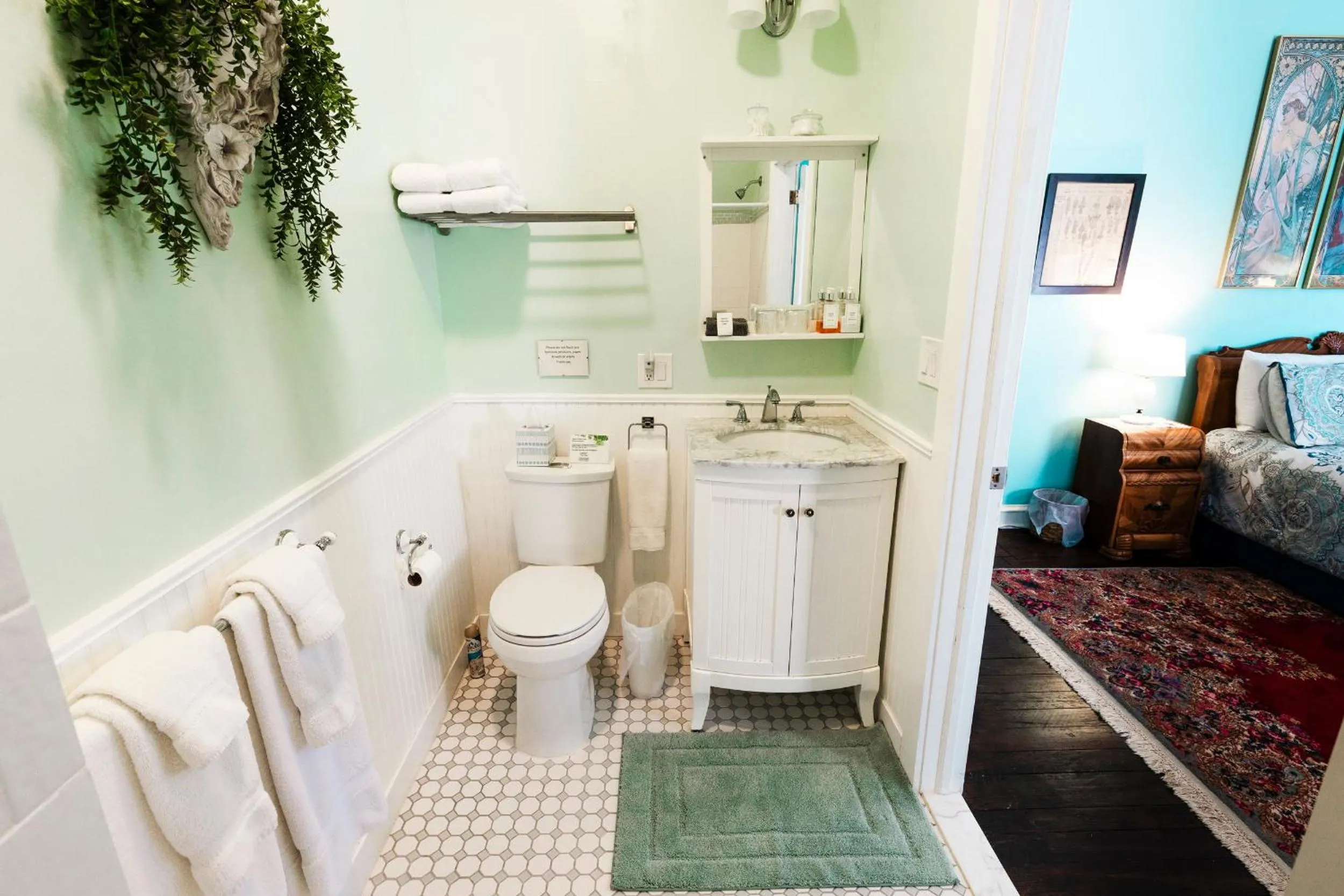 Gifford-Risley House Bed and Breakfast