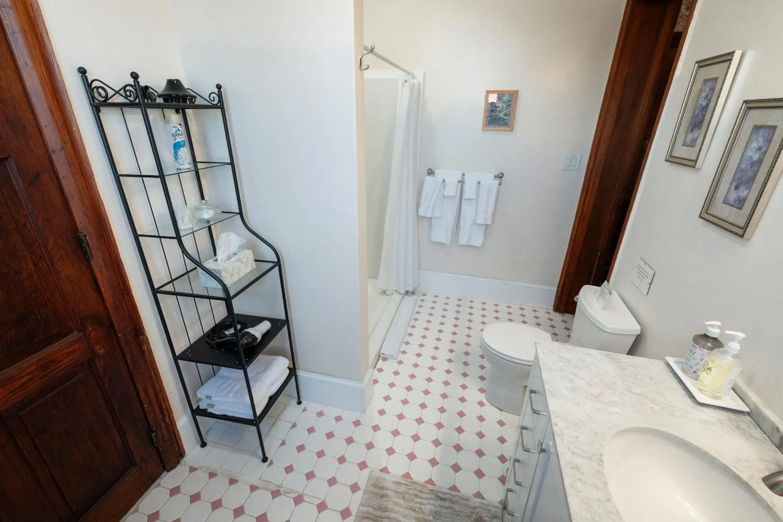 Gifford-Risley House Bed and Breakfast