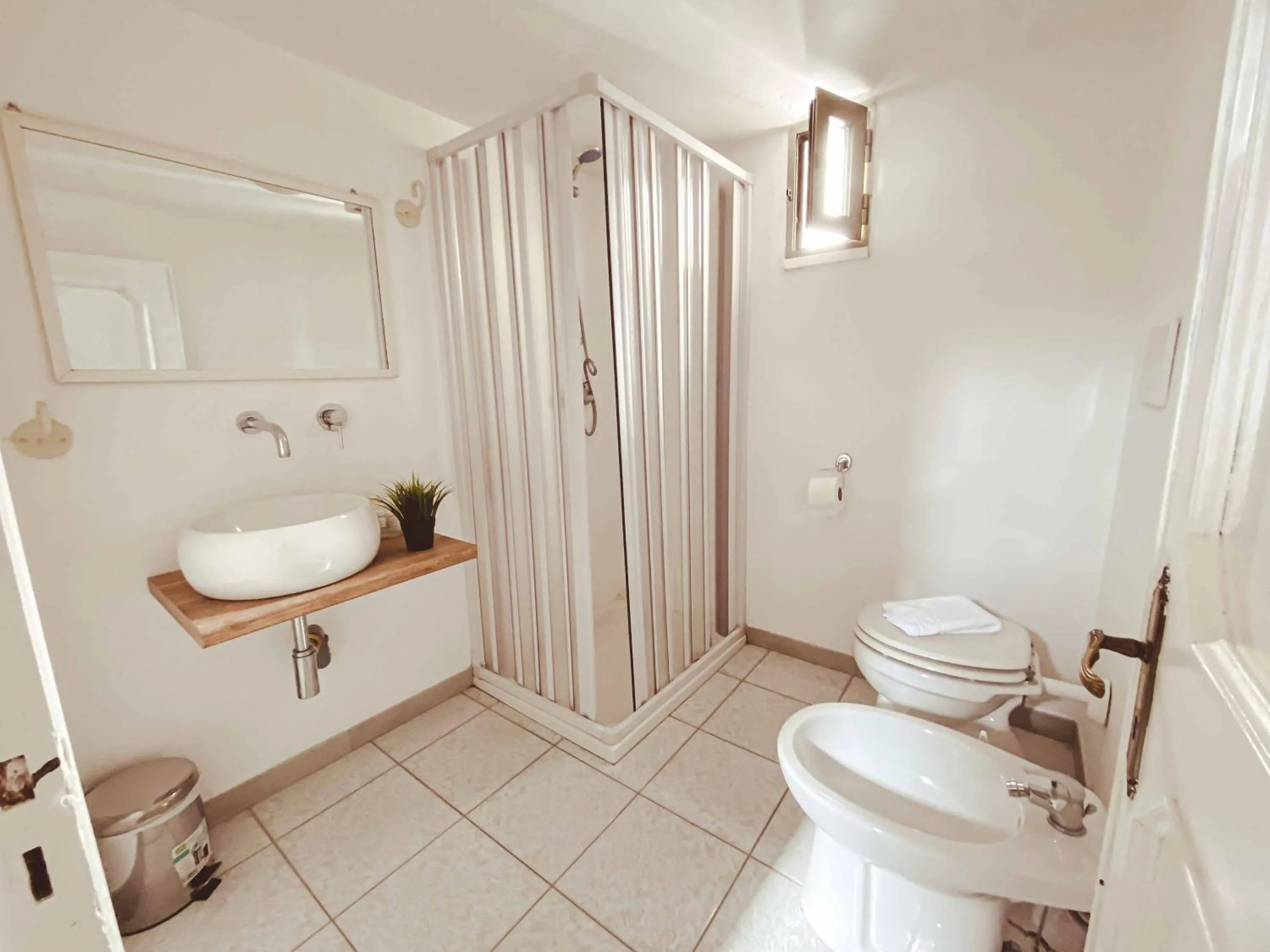 Bathroom in Cortellenica