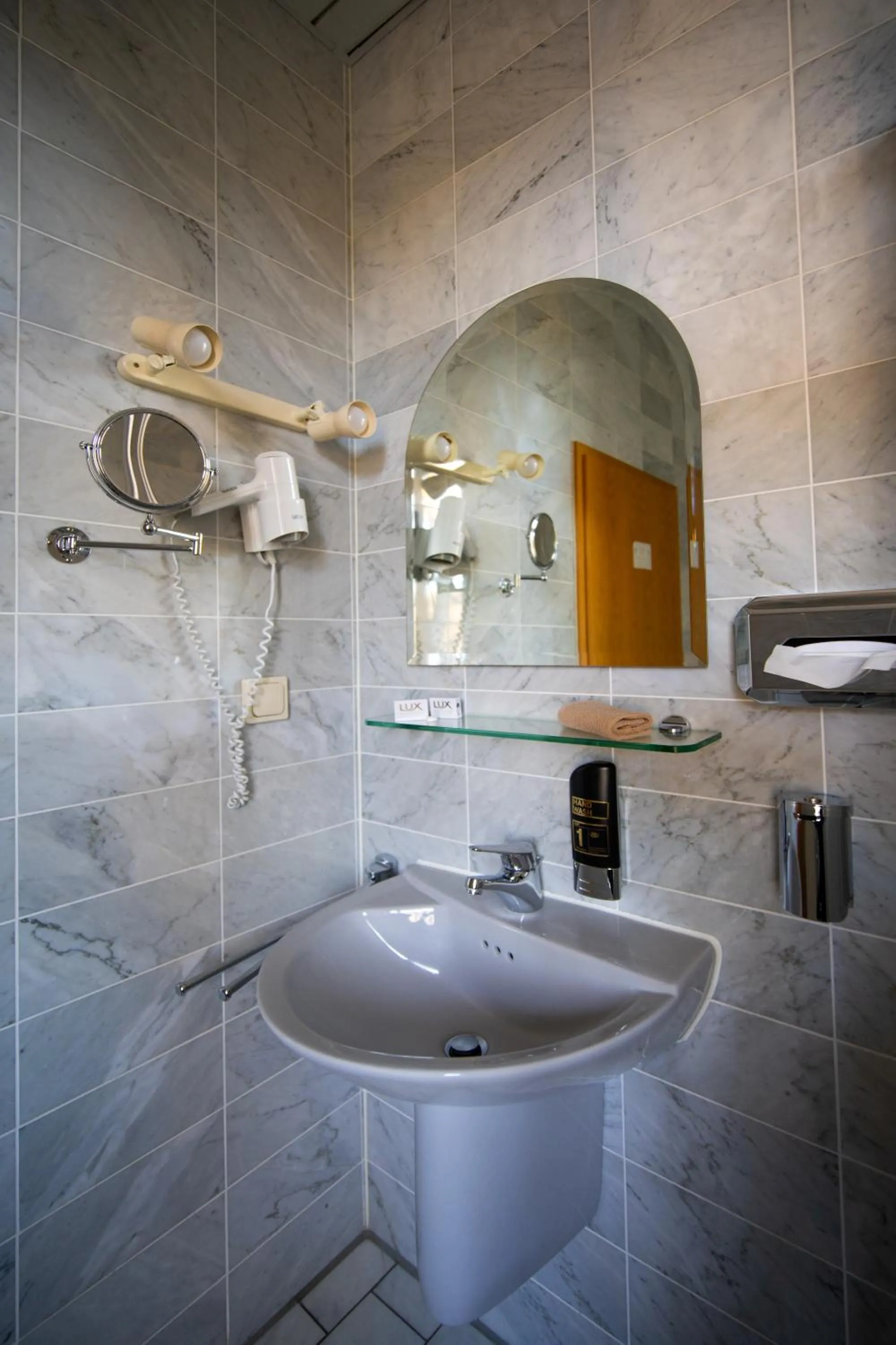 Bathroom in Parkhotel Waldschlösschen