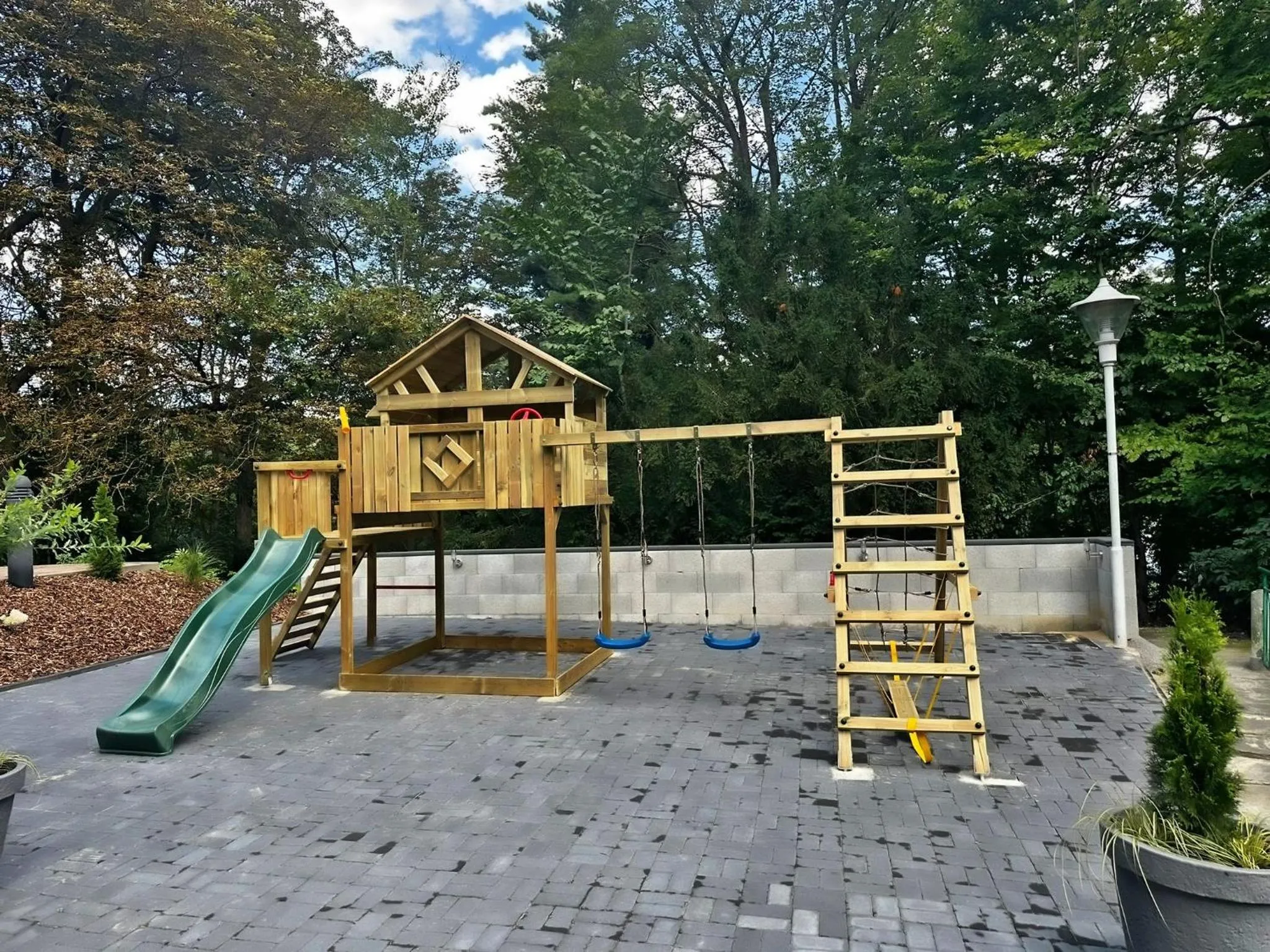 Children play ground in Parkhotel Waldschlösschen