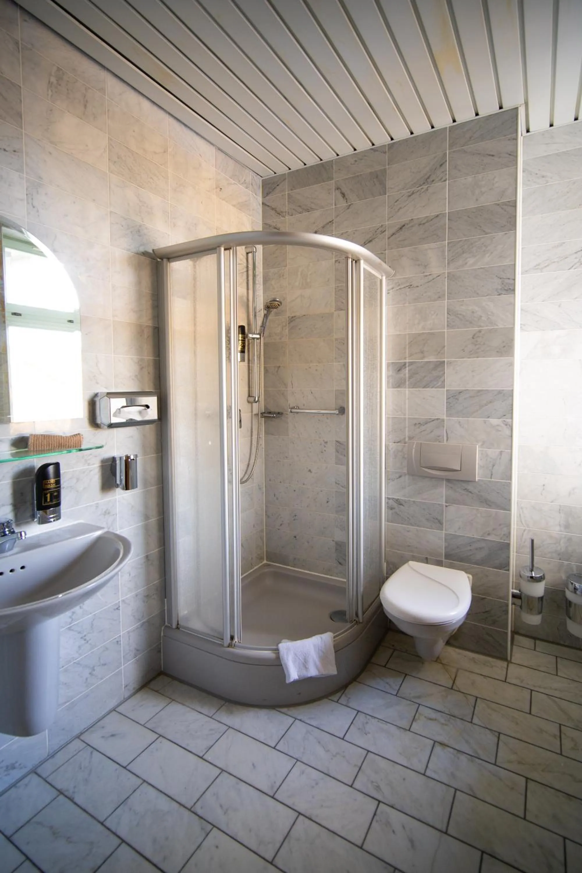 Bathroom in Parkhotel Waldschlösschen