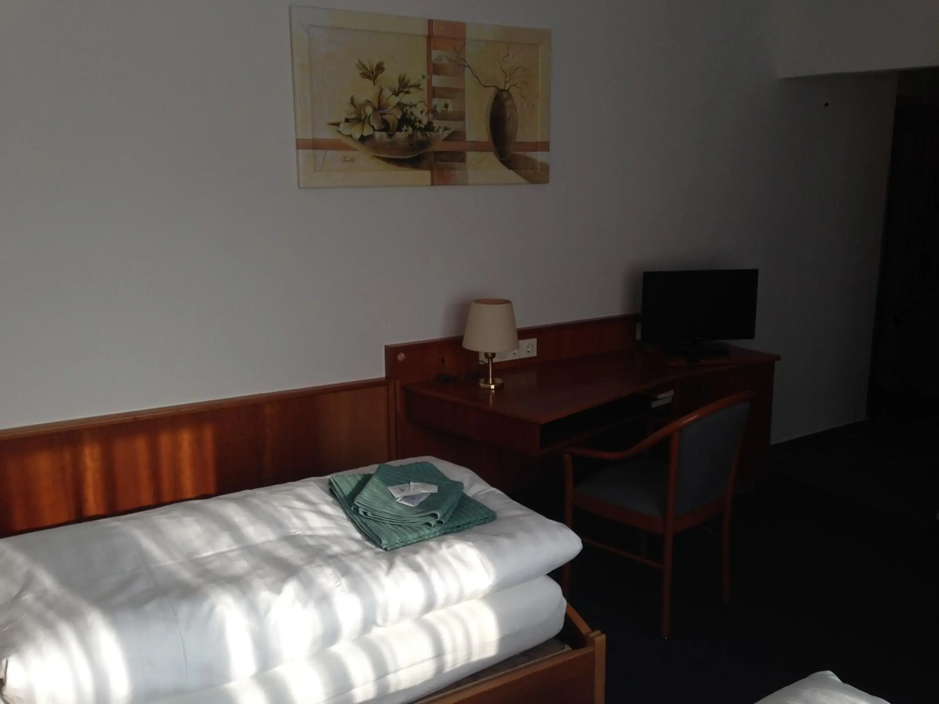 Comfort Single Room in Hotel & Restaurant Jägerstuben Comfort Single Room in Hotel & Restaurant Jägerstuben