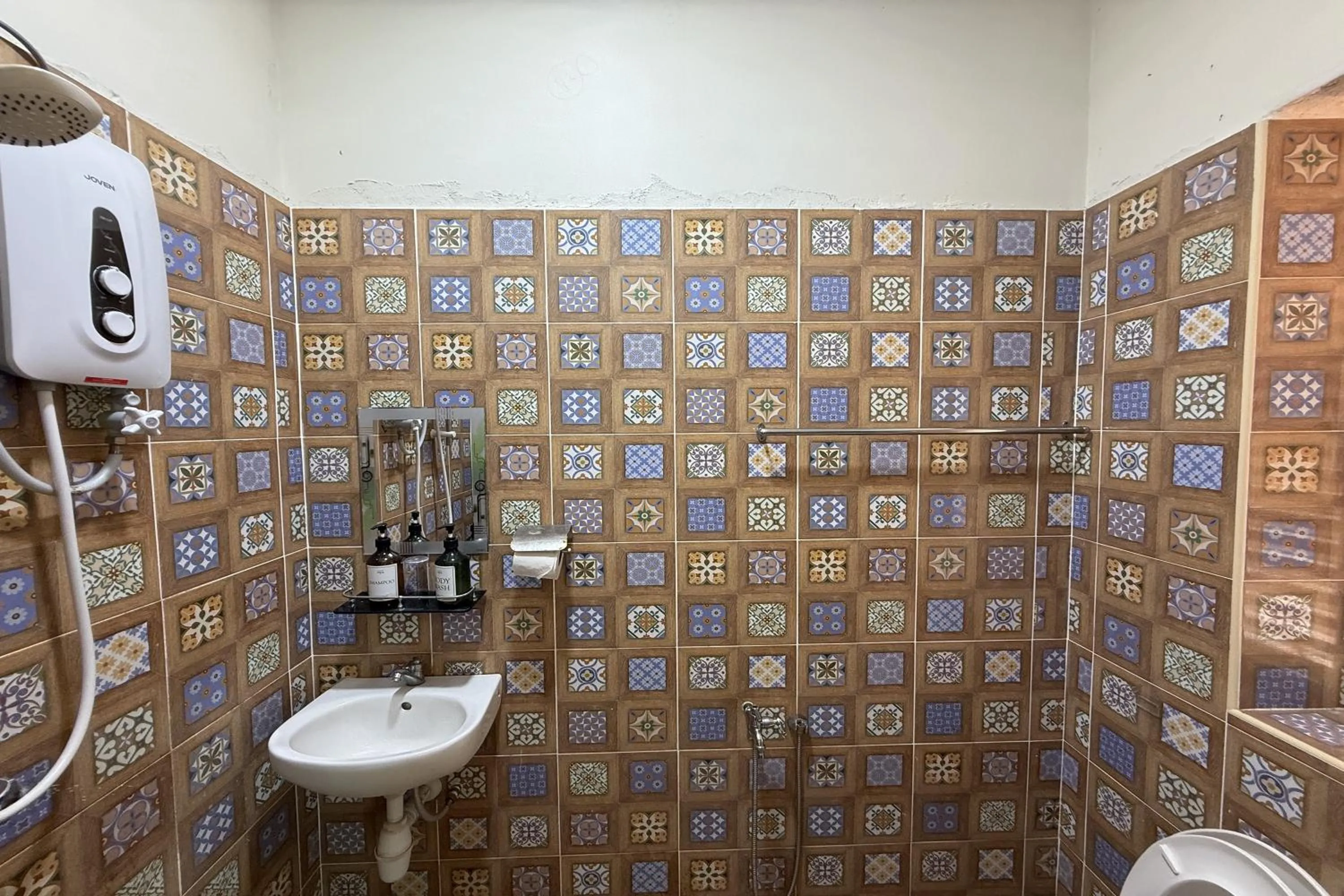 Bathroom in Inapan Taman Herba