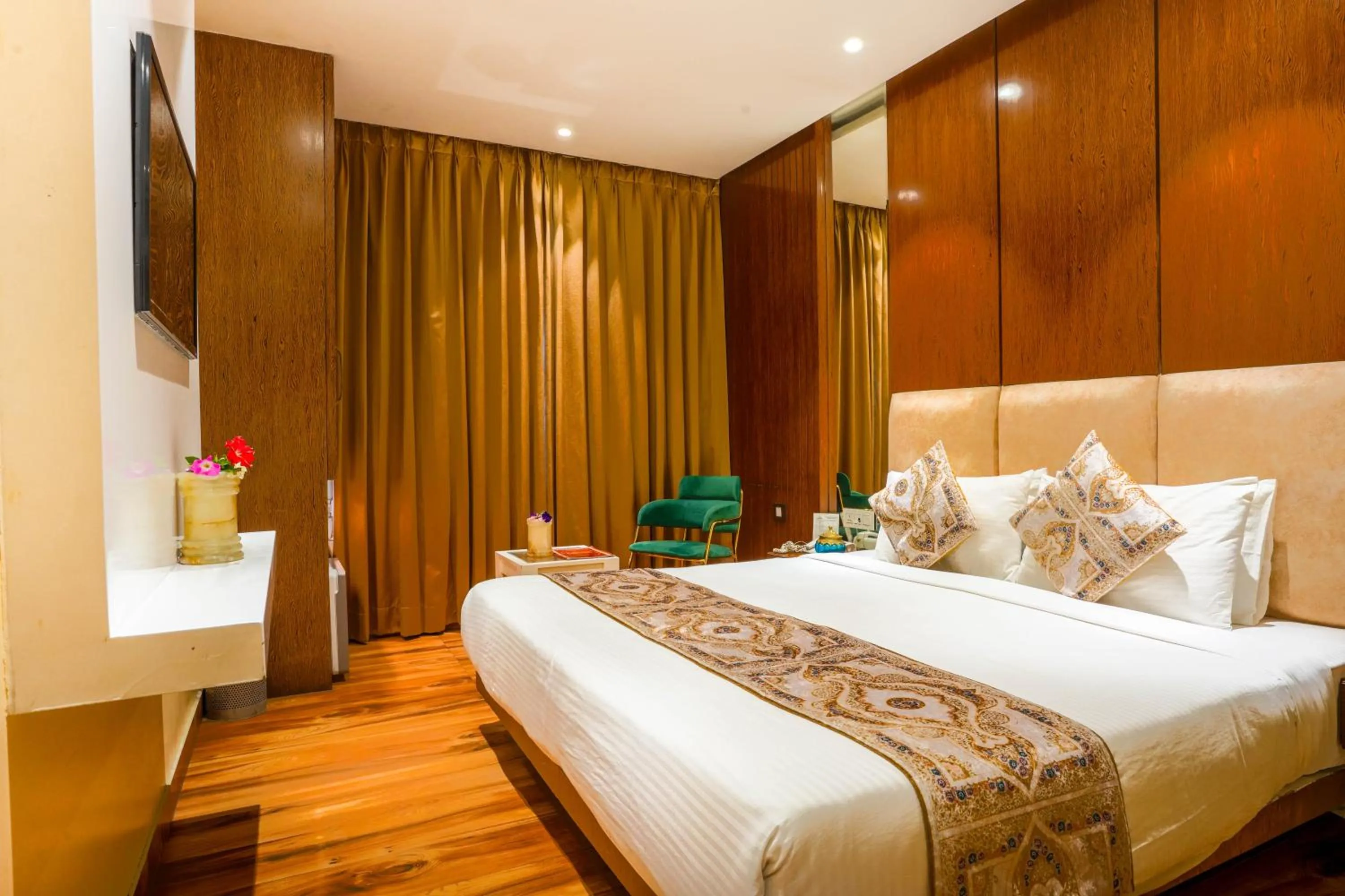 Bed in Stamps Golden Lagoon by Eight Continents - Opposite to Golden Temple