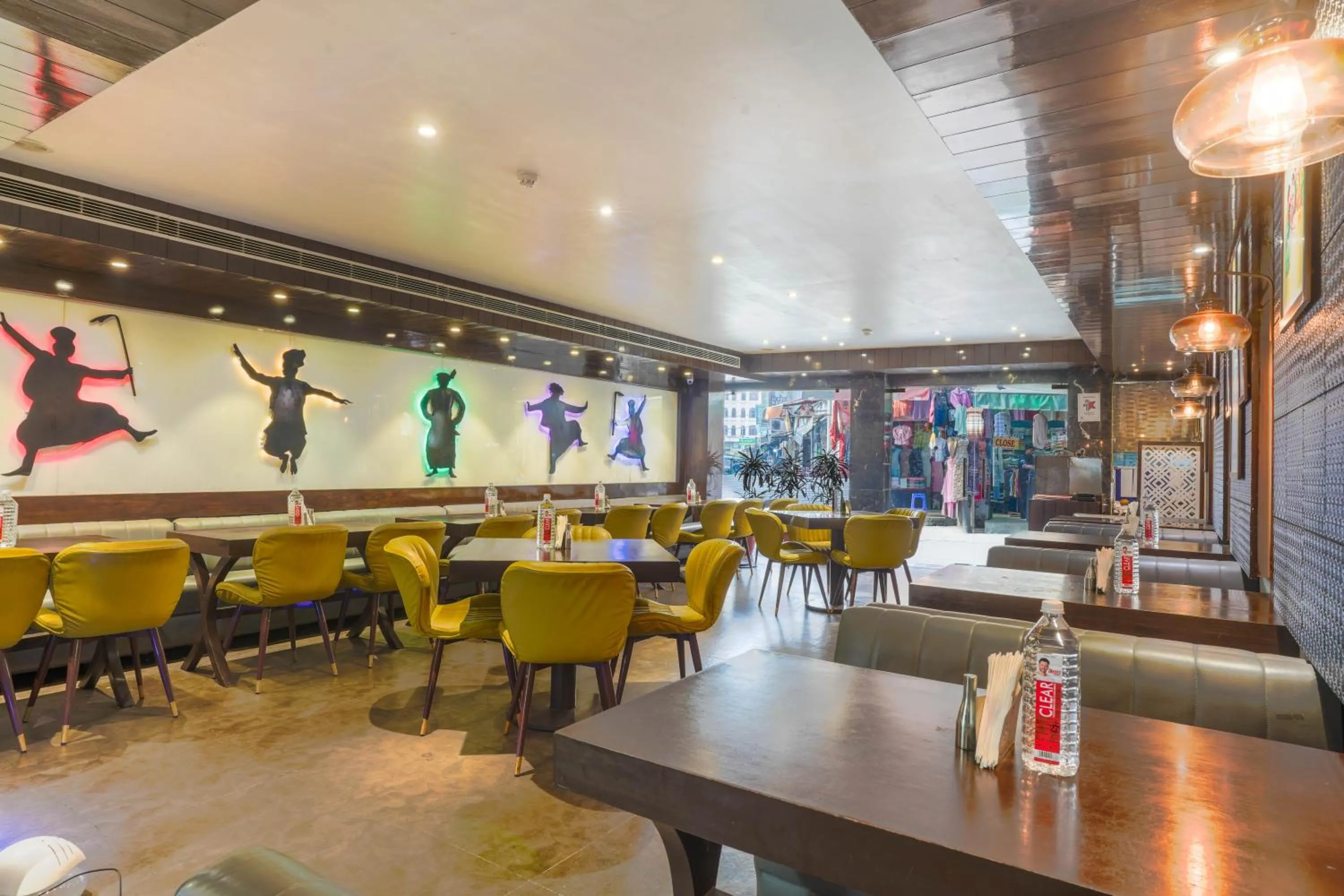 Restaurant/places to eat in Stamps Golden Lagoon by Eight Continents - Opposite to Golden Temple