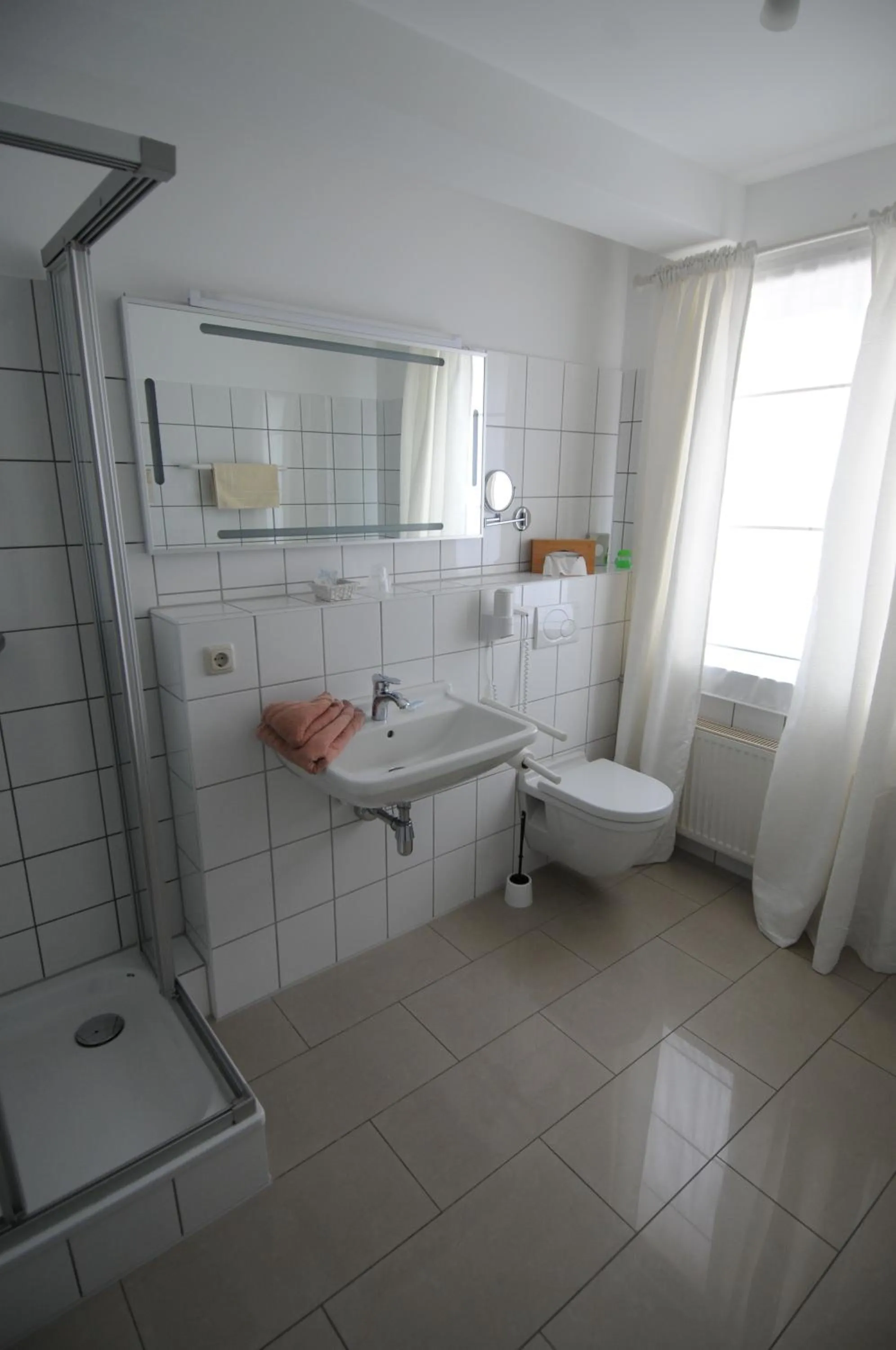 Shower in Hotel und Gästehaus Will