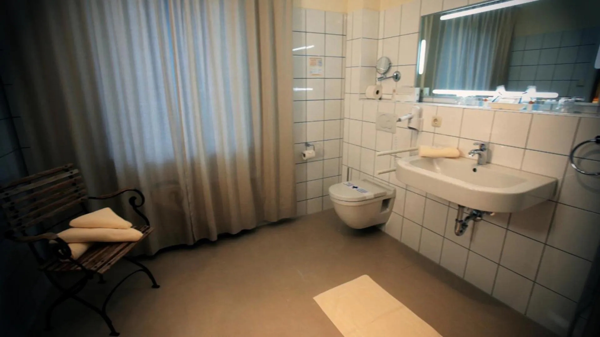 Bathroom in Hotel und Gästehaus Will