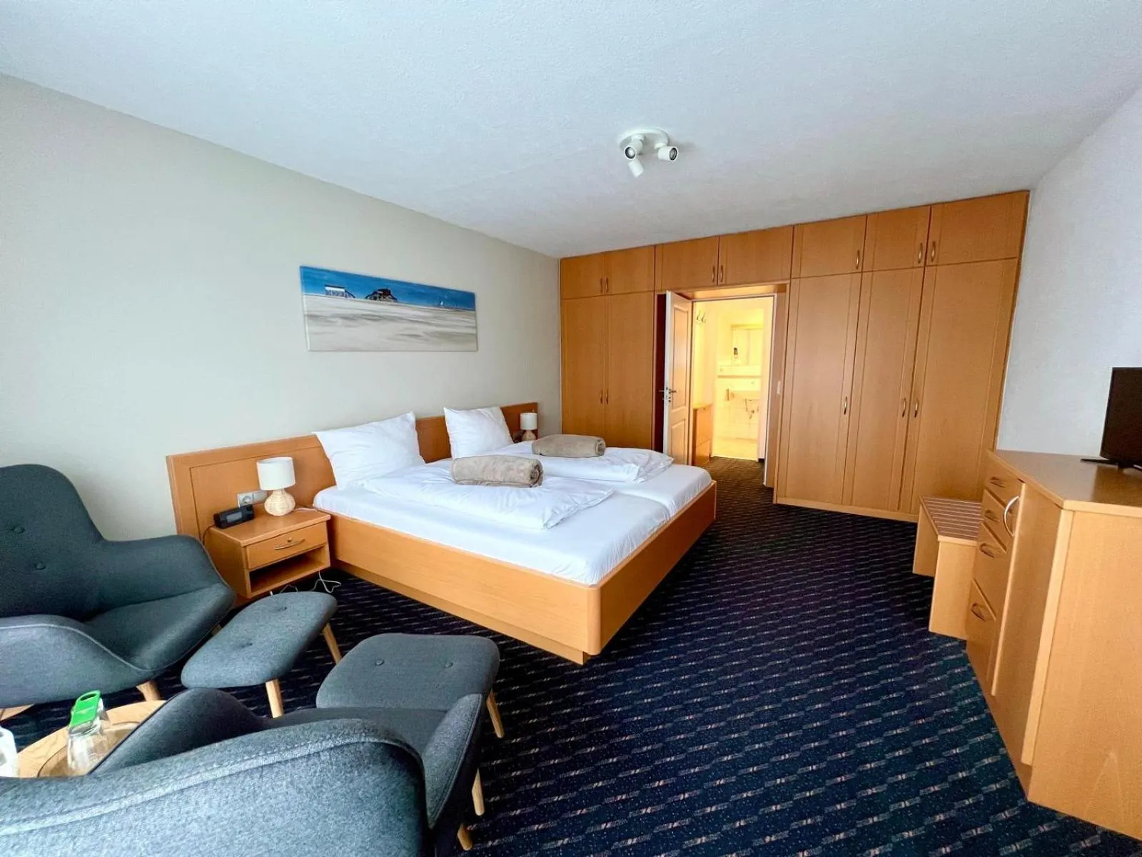 Bedroom, Bed in Kirchspielkrug Landhotel & Restaurant