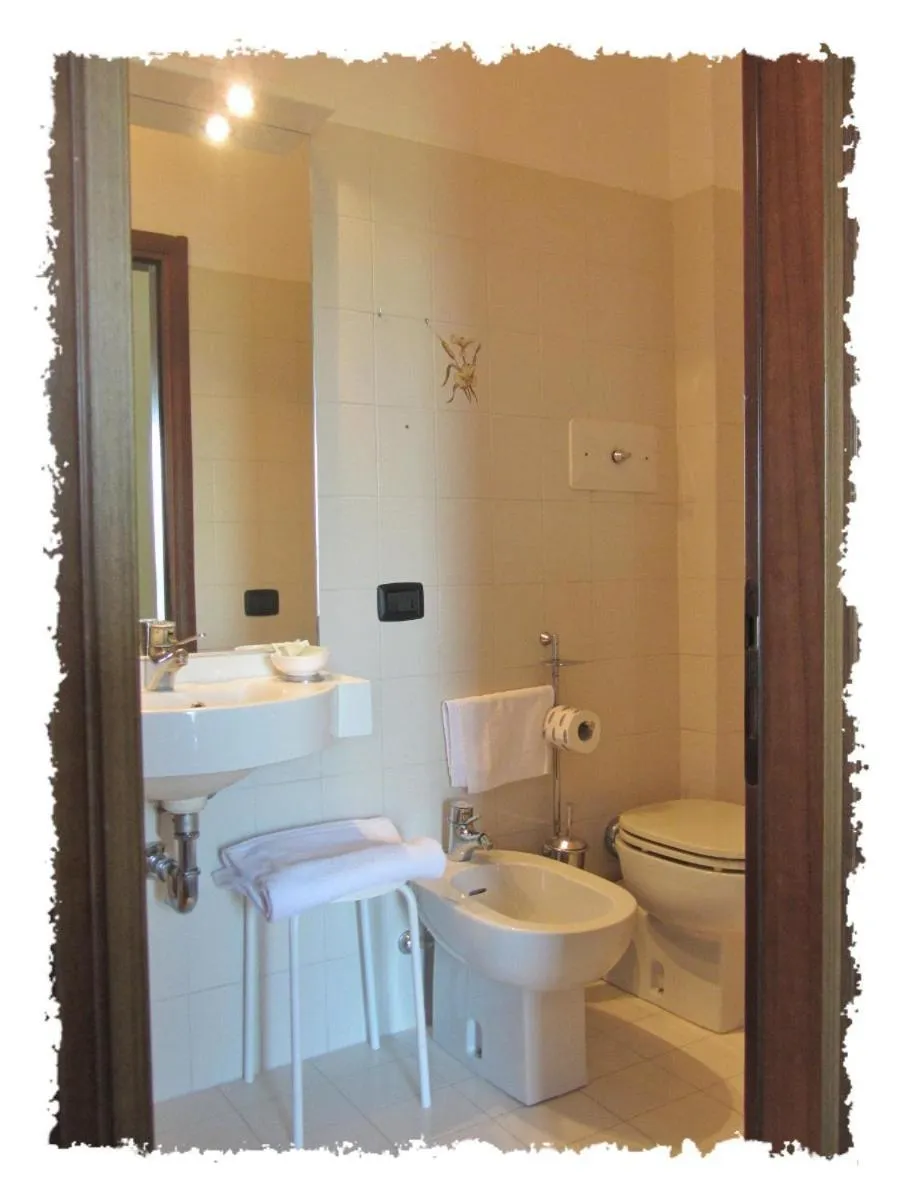 Bathroom in Hotel Green castellani