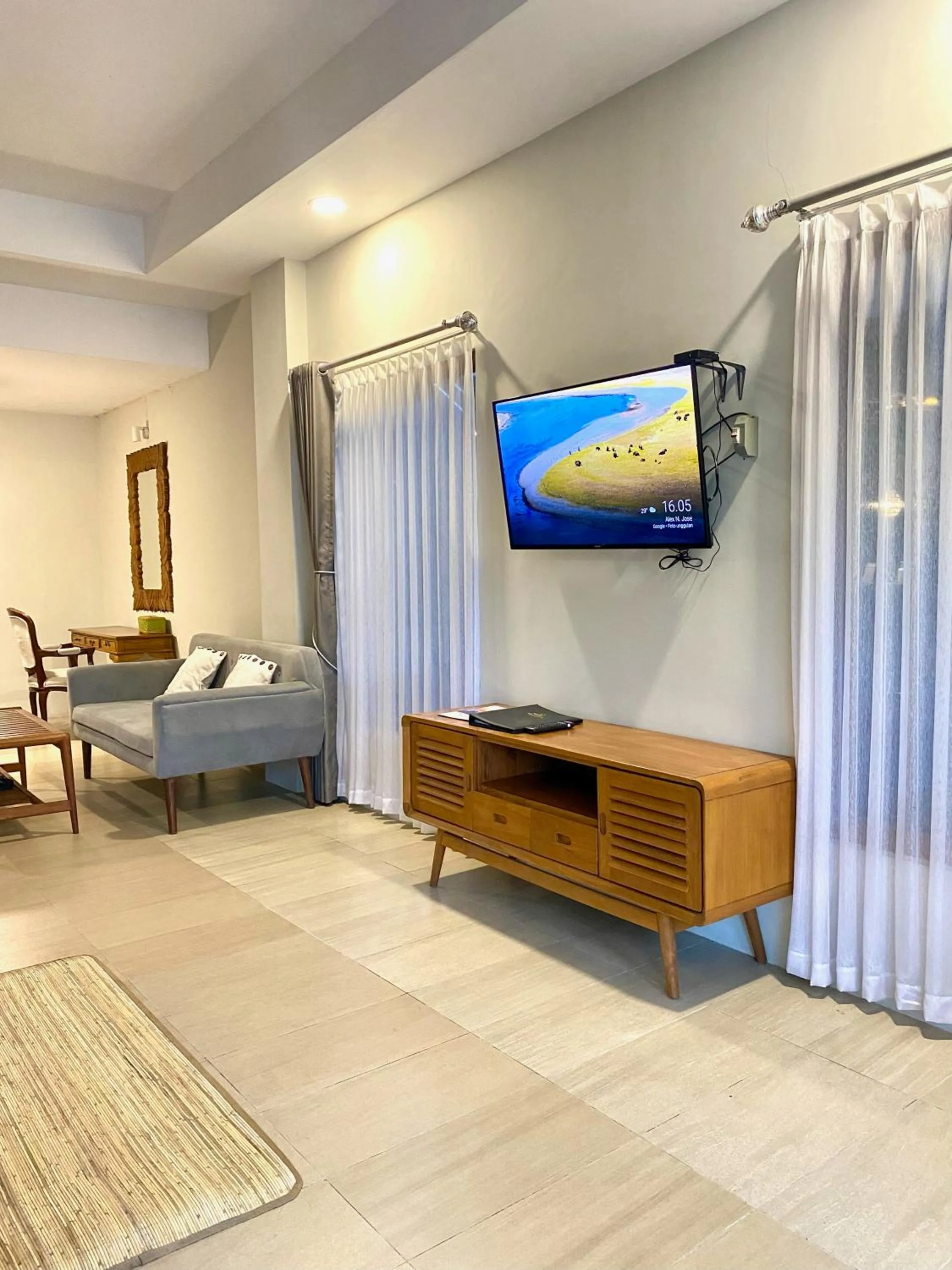 Bed in Khanaya Hotel Borobudur