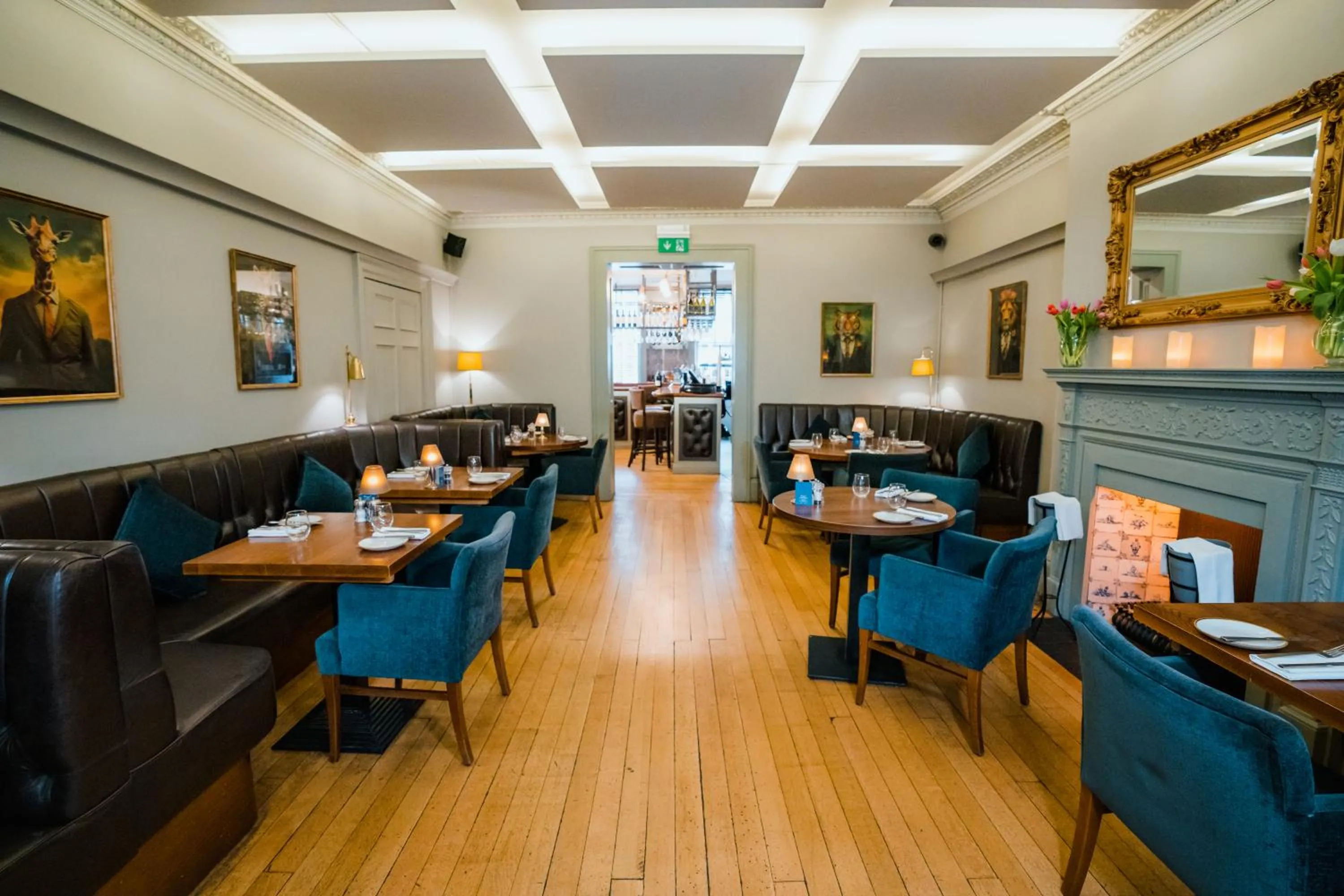 Restaurant/places to eat in Purchases Restaurant & Accommodation