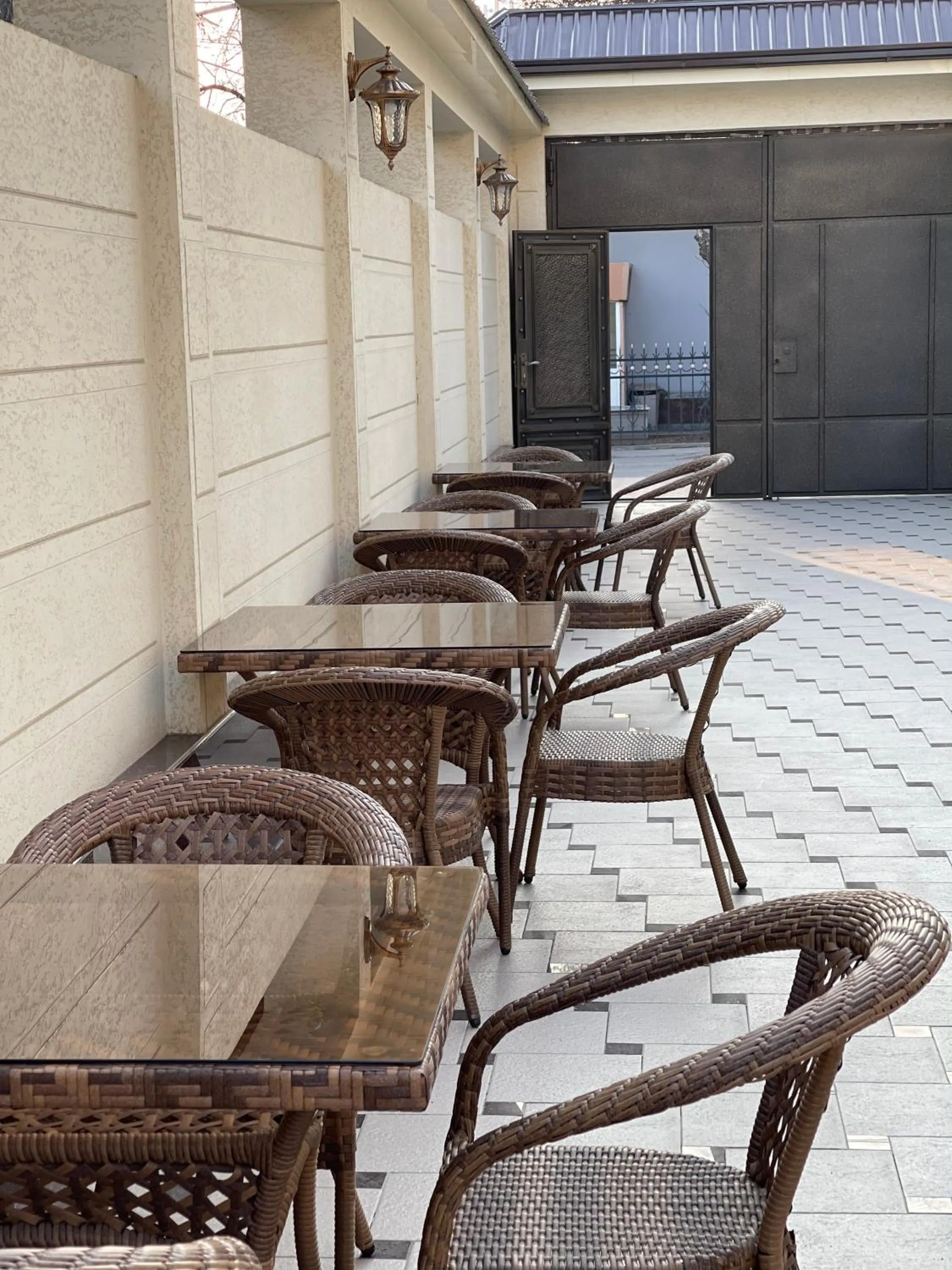 Garden in Shosh Palace