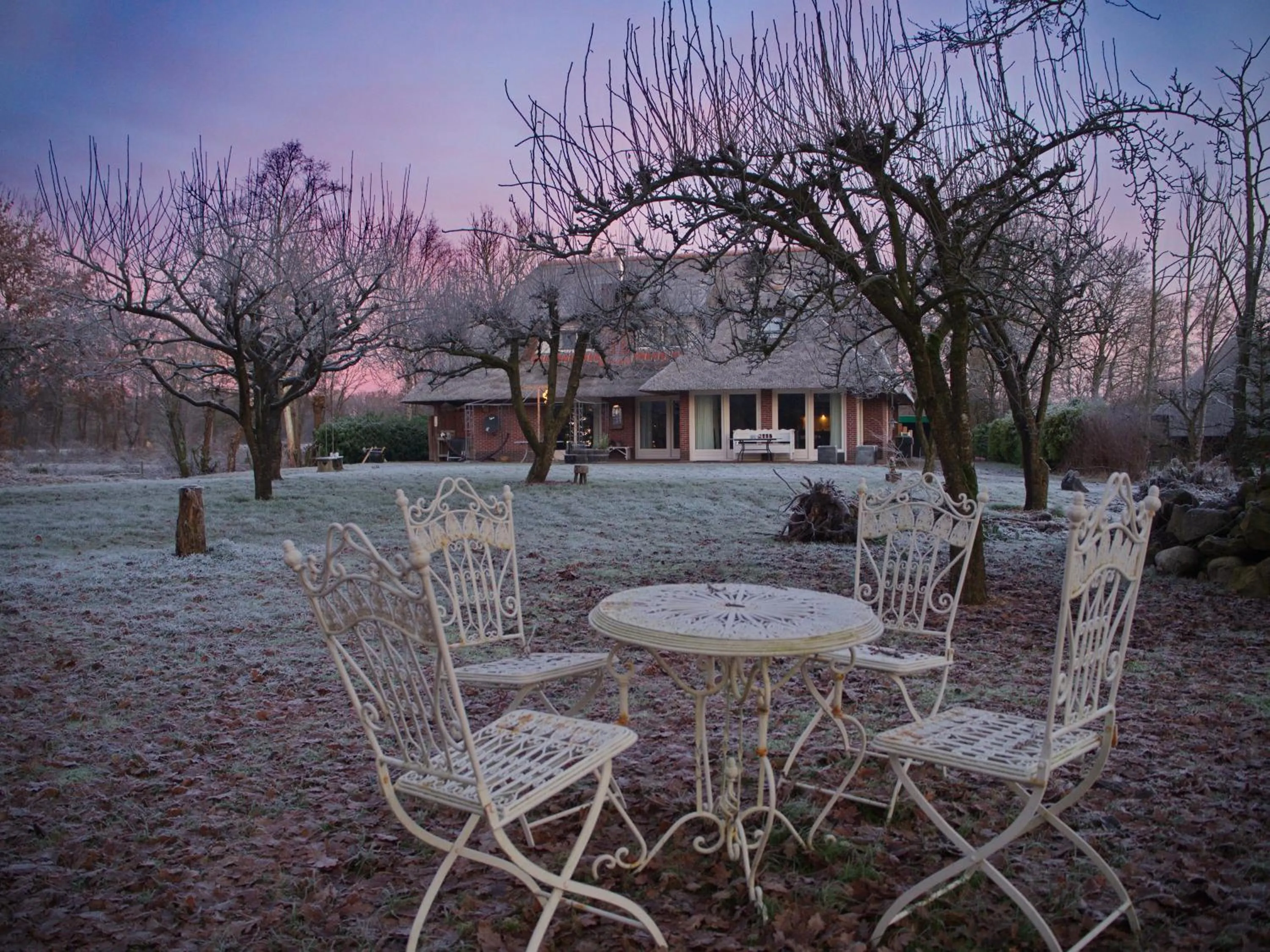 Garden in Bed & Brochje Burgum