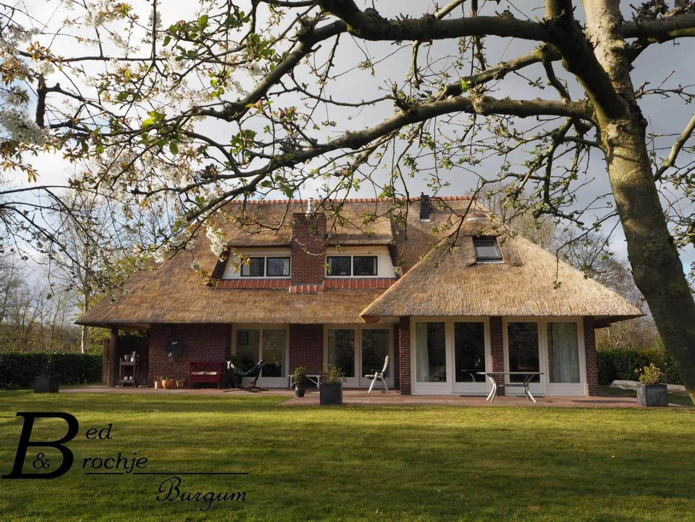 Property building in Bed & Brochje Burgum