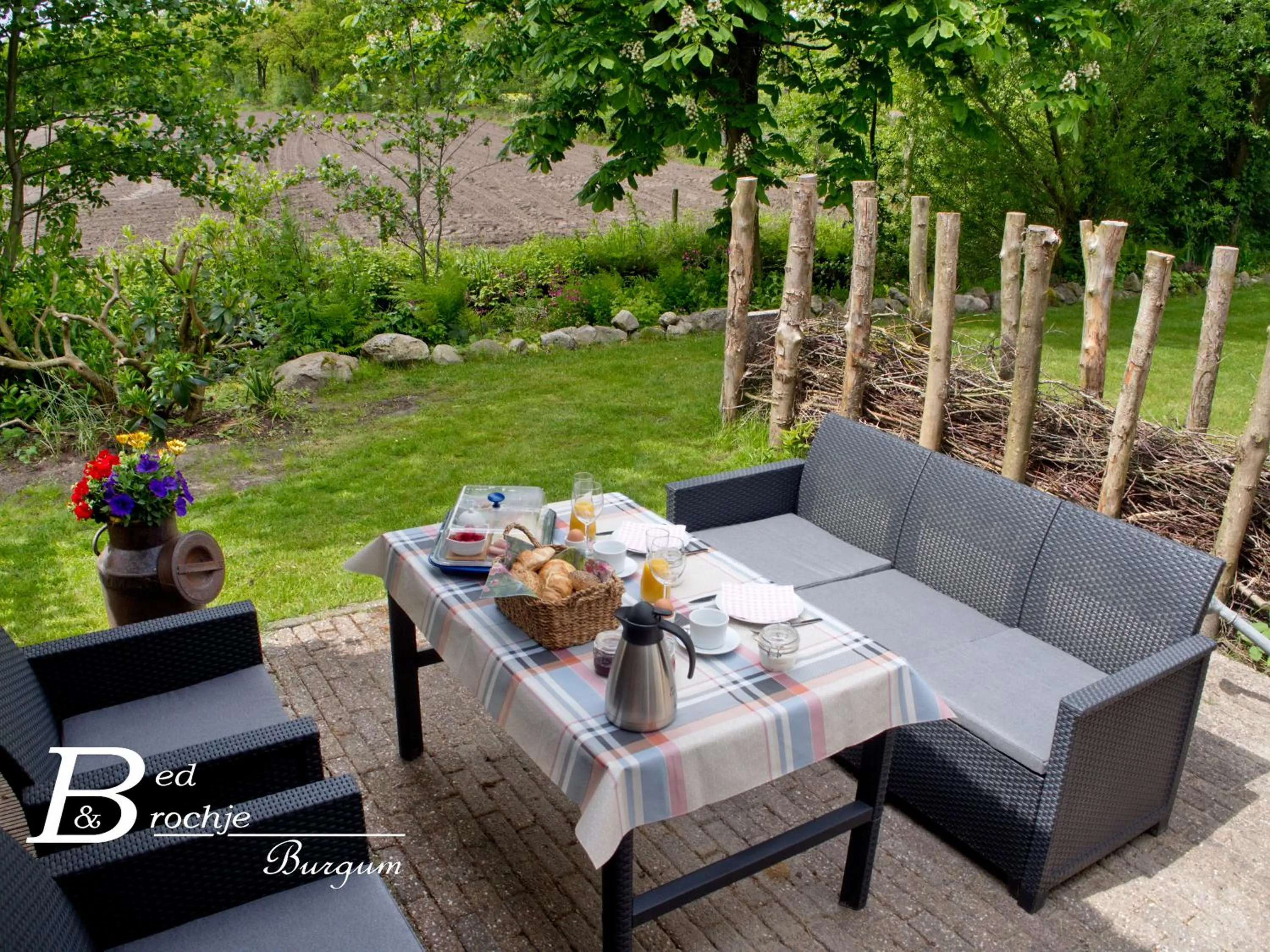 Balcony/Terrace in Bed & Brochje Burgum