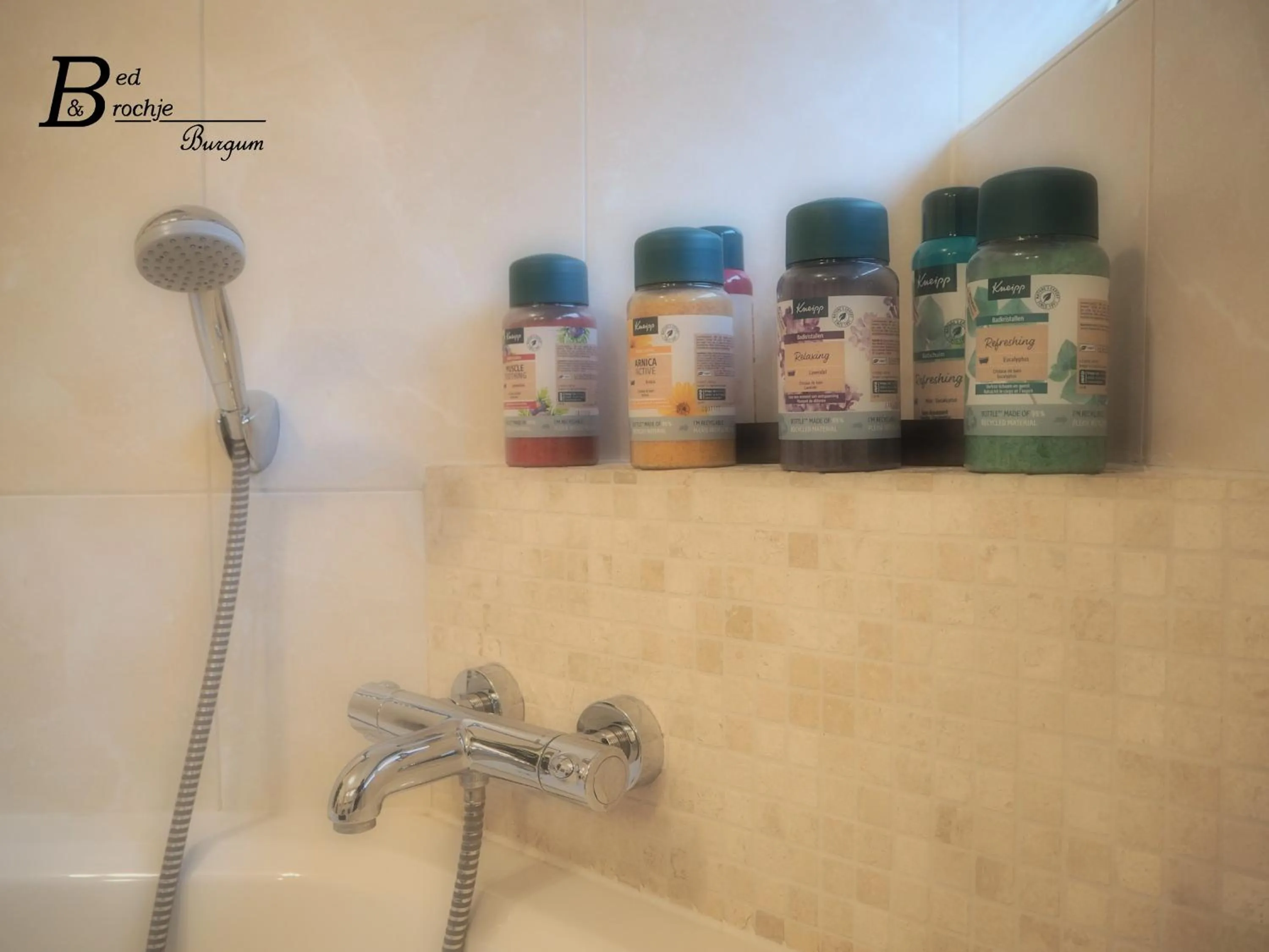 Bathroom in Bed & Brochje Burgum