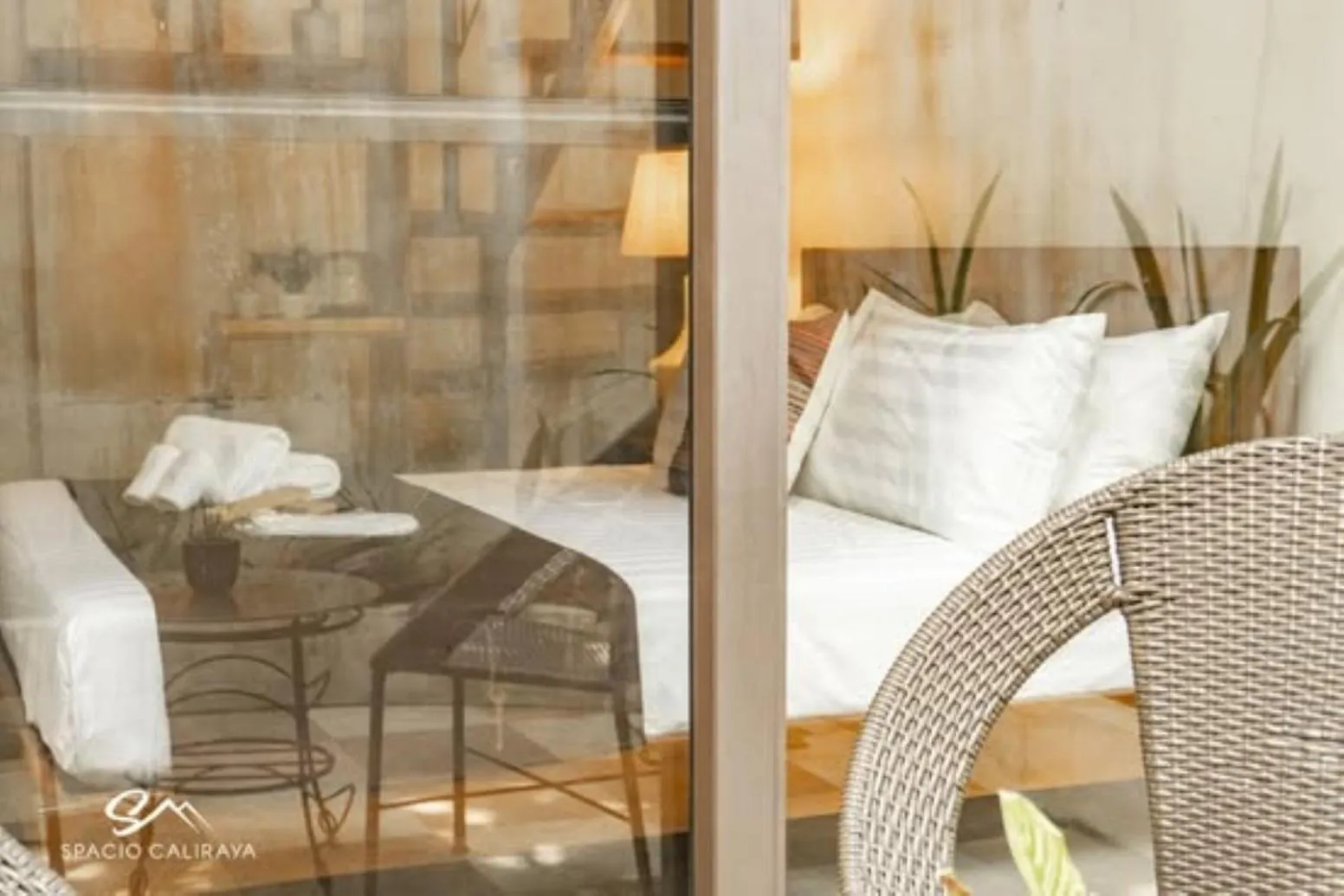 Bed in Spacio Caliraya Bed & Breakfast