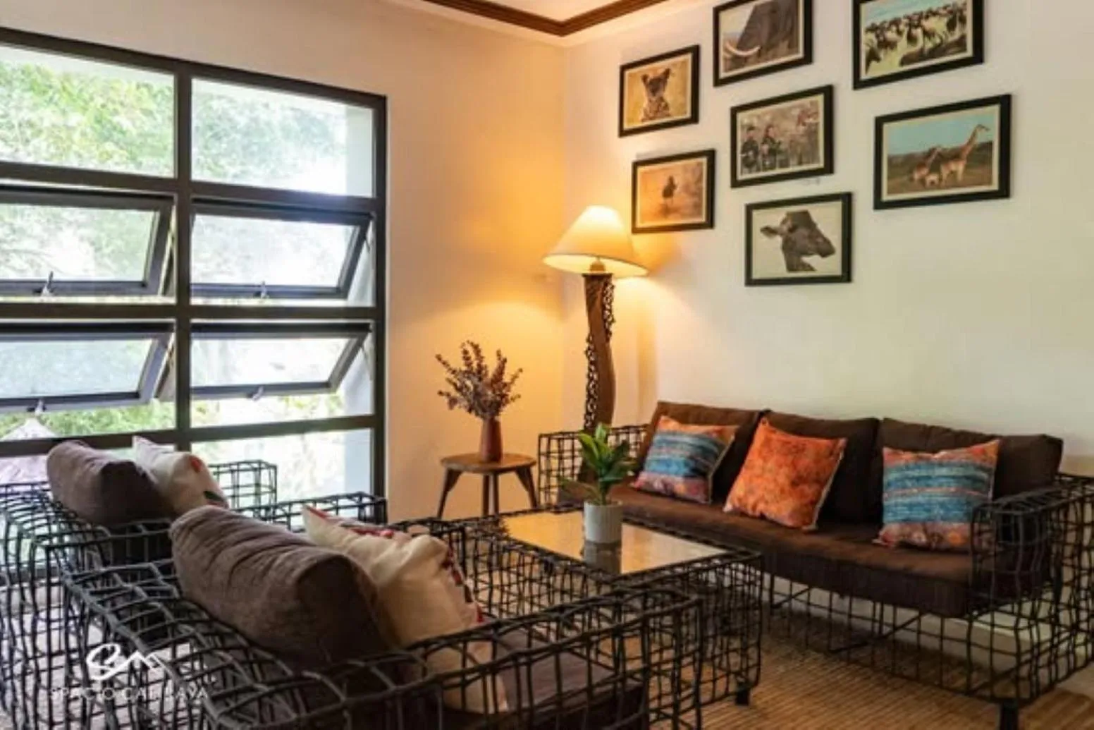 Living room in Spacio Caliraya Bed & Breakfast