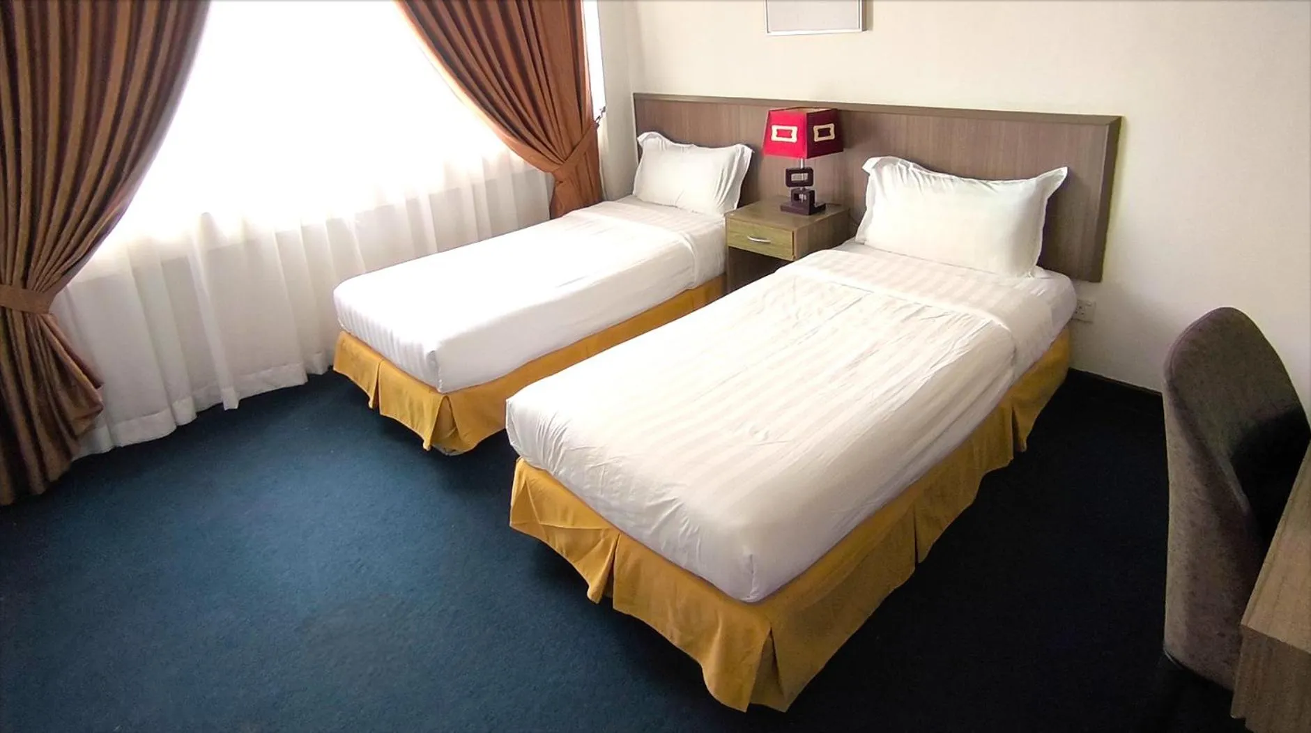 Bedroom, Bed in Jubilee Hotel