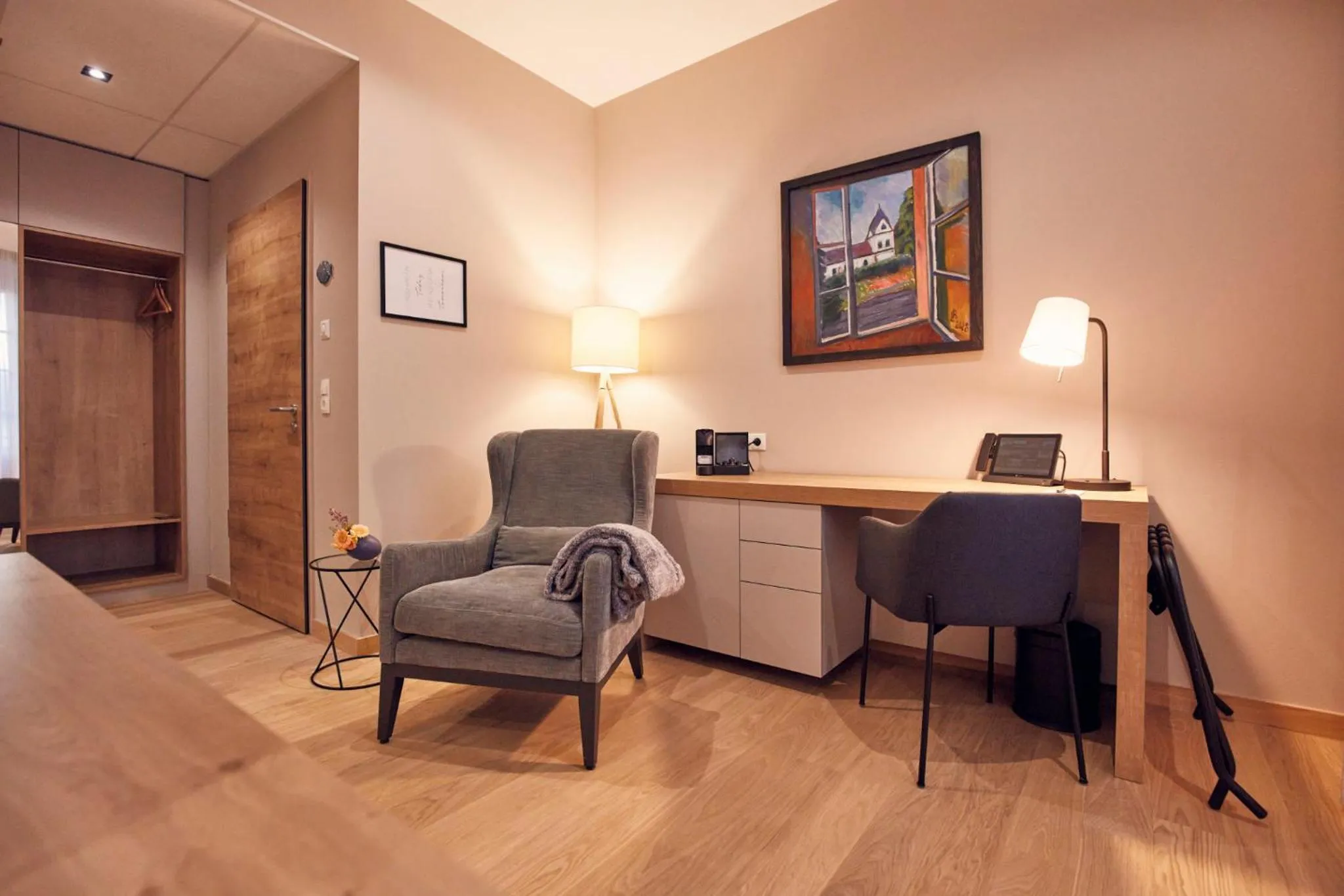 Seating area in Seehotel Maria Laach