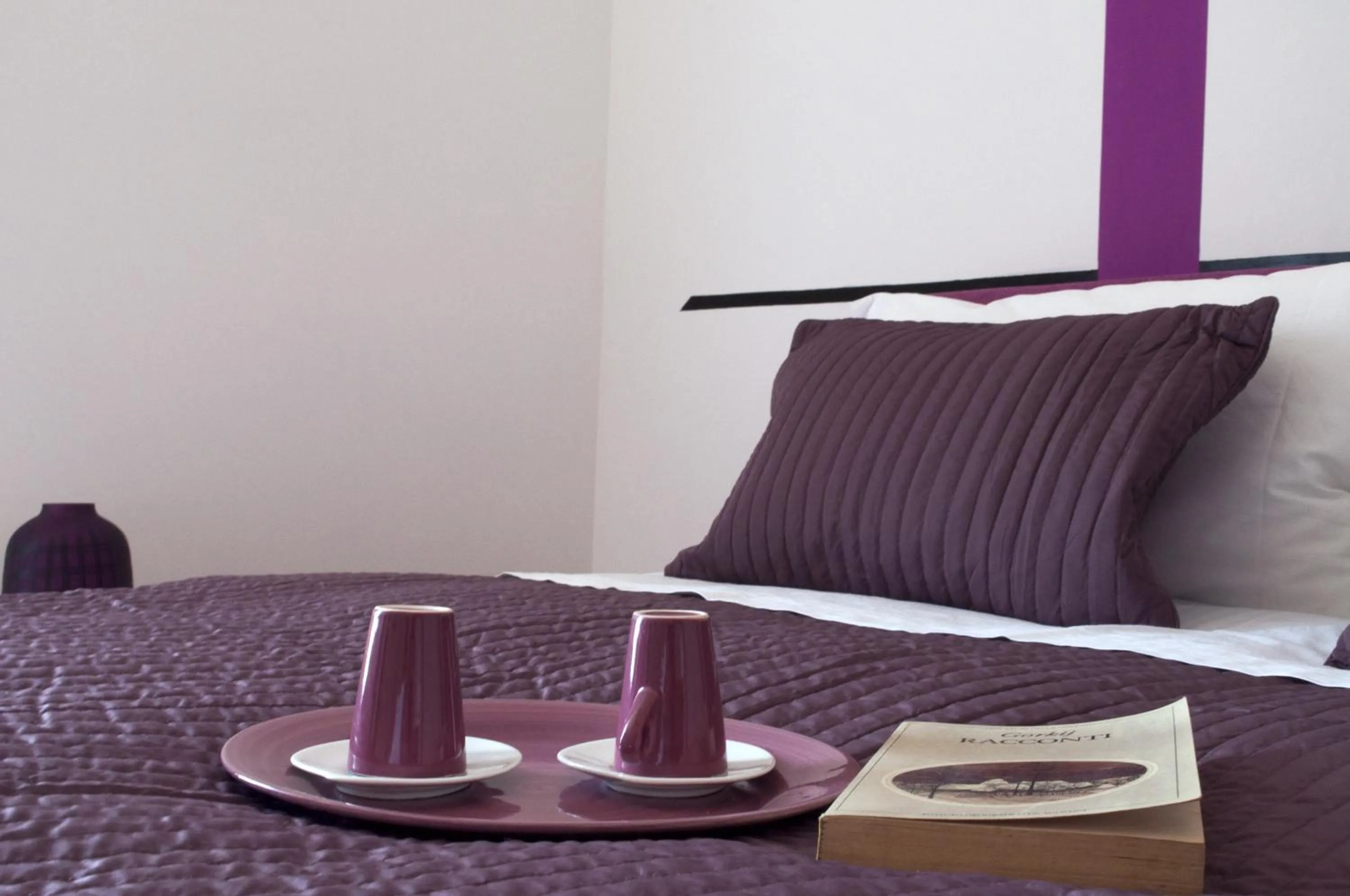 Decorative detail, Bed in Residence Zelzar