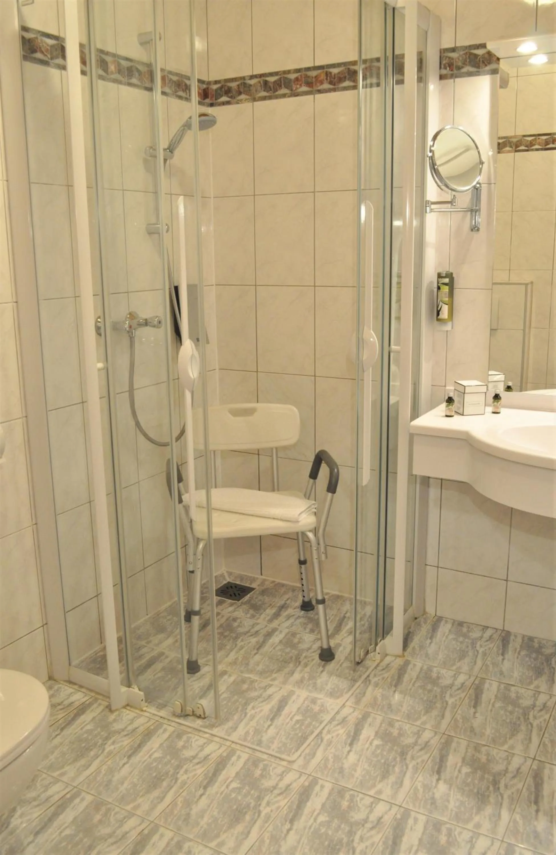 Bathroom in Seehotel Herlinde