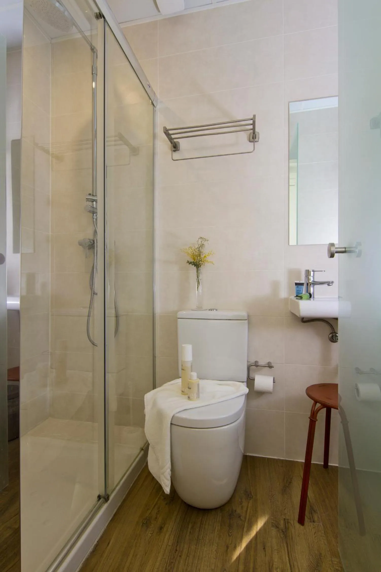 Bathroom in Som Nit Born