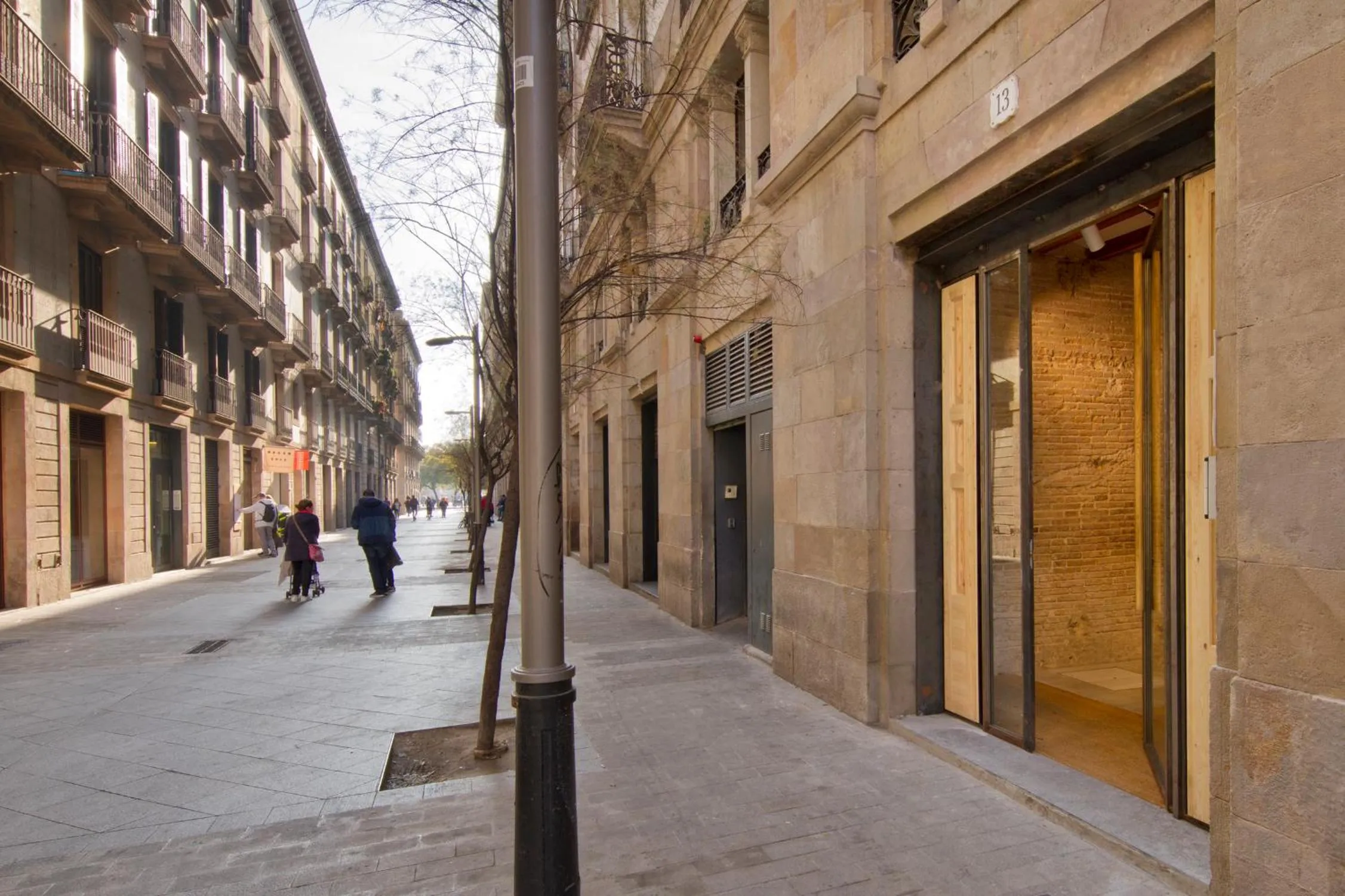 Facade/entrance in Som Nit Born