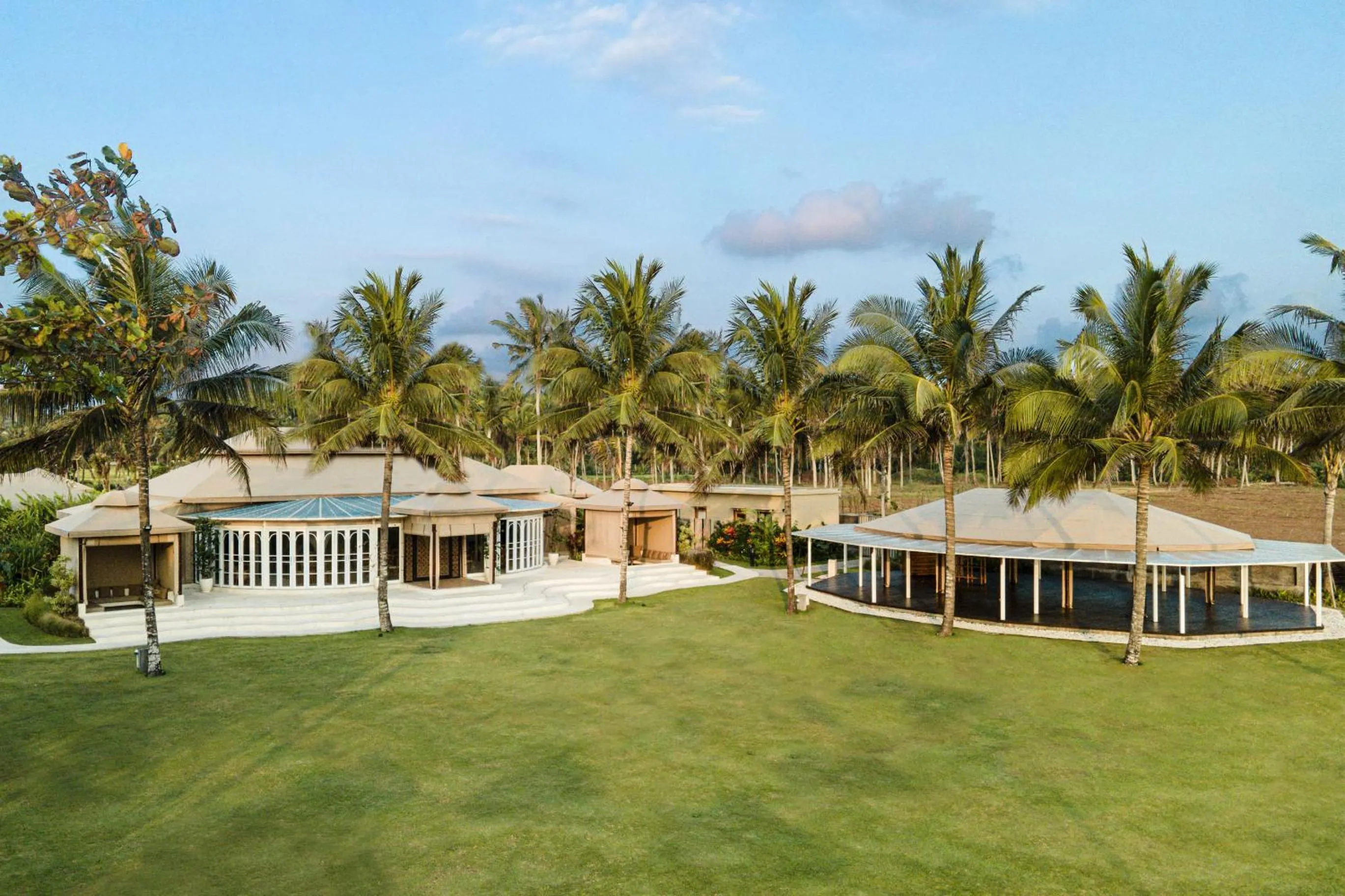 Restaurant/places to eat in Bali Beach Glamping