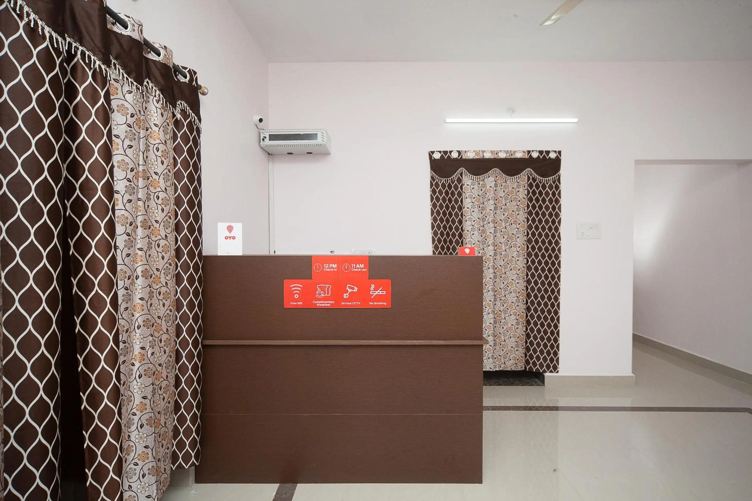 Lobby or reception in Hotel O Kiruba Castle